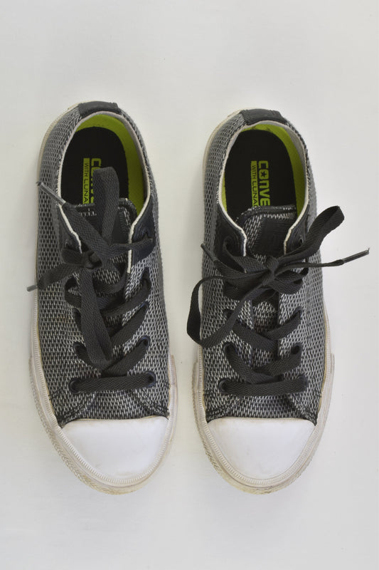 Converse All Star Size UK 1.5 Chuck Taylor II Shoes
