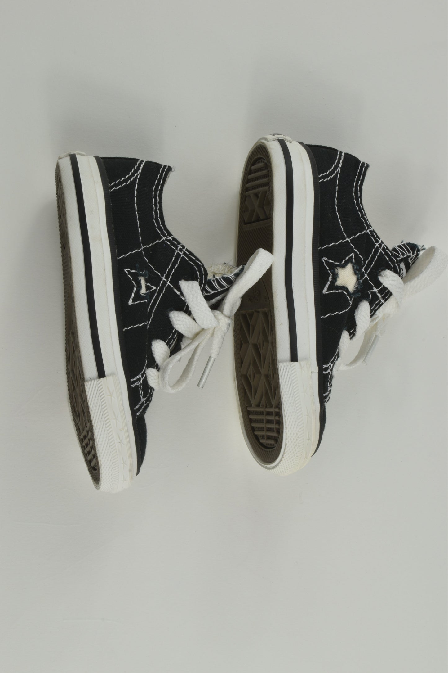 Converse One Star Size 5 Shoes