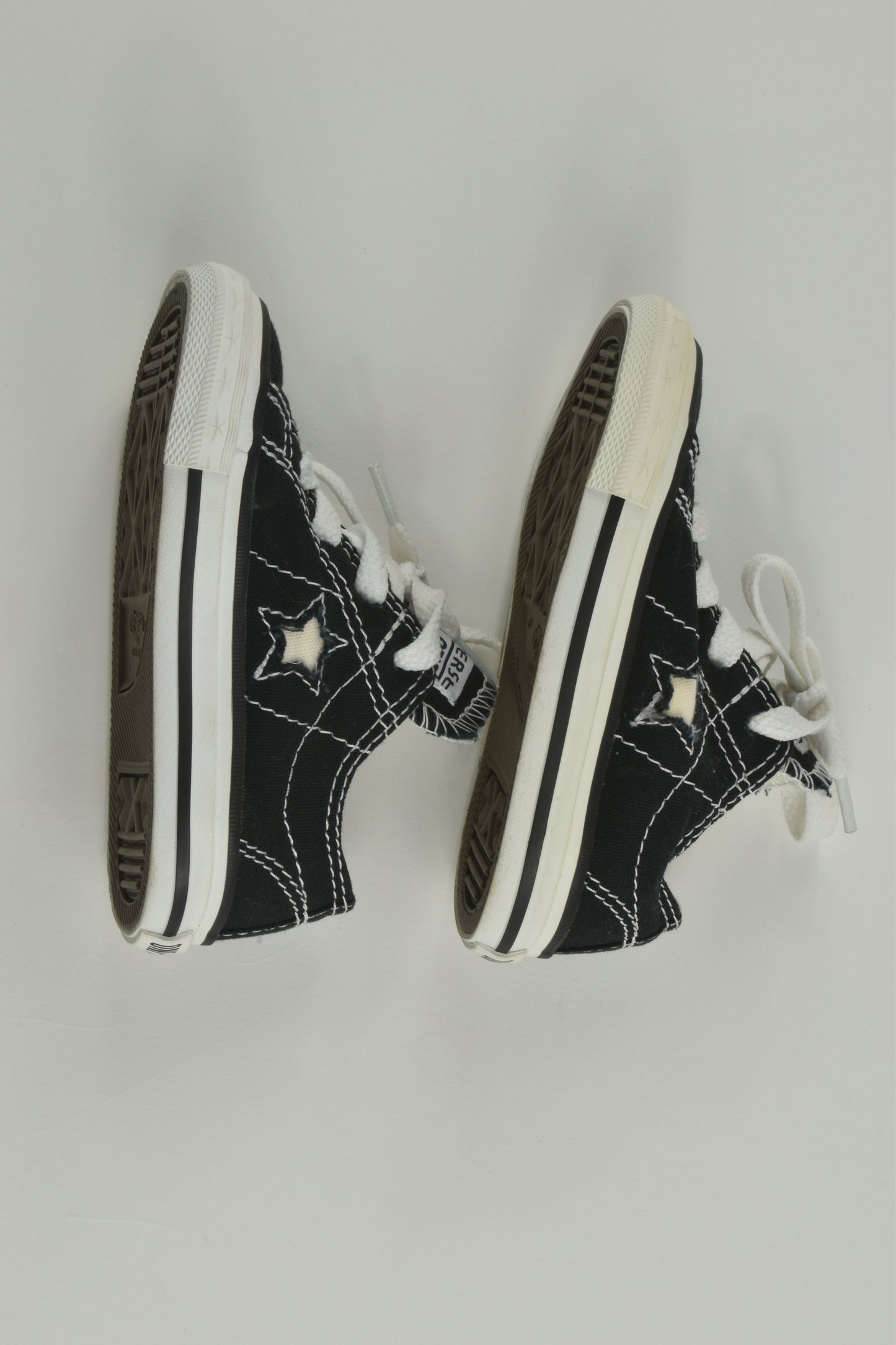 Converse One Star Size 5 Shoes