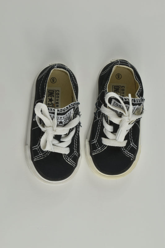 Converse One Star Size 5 Shoes