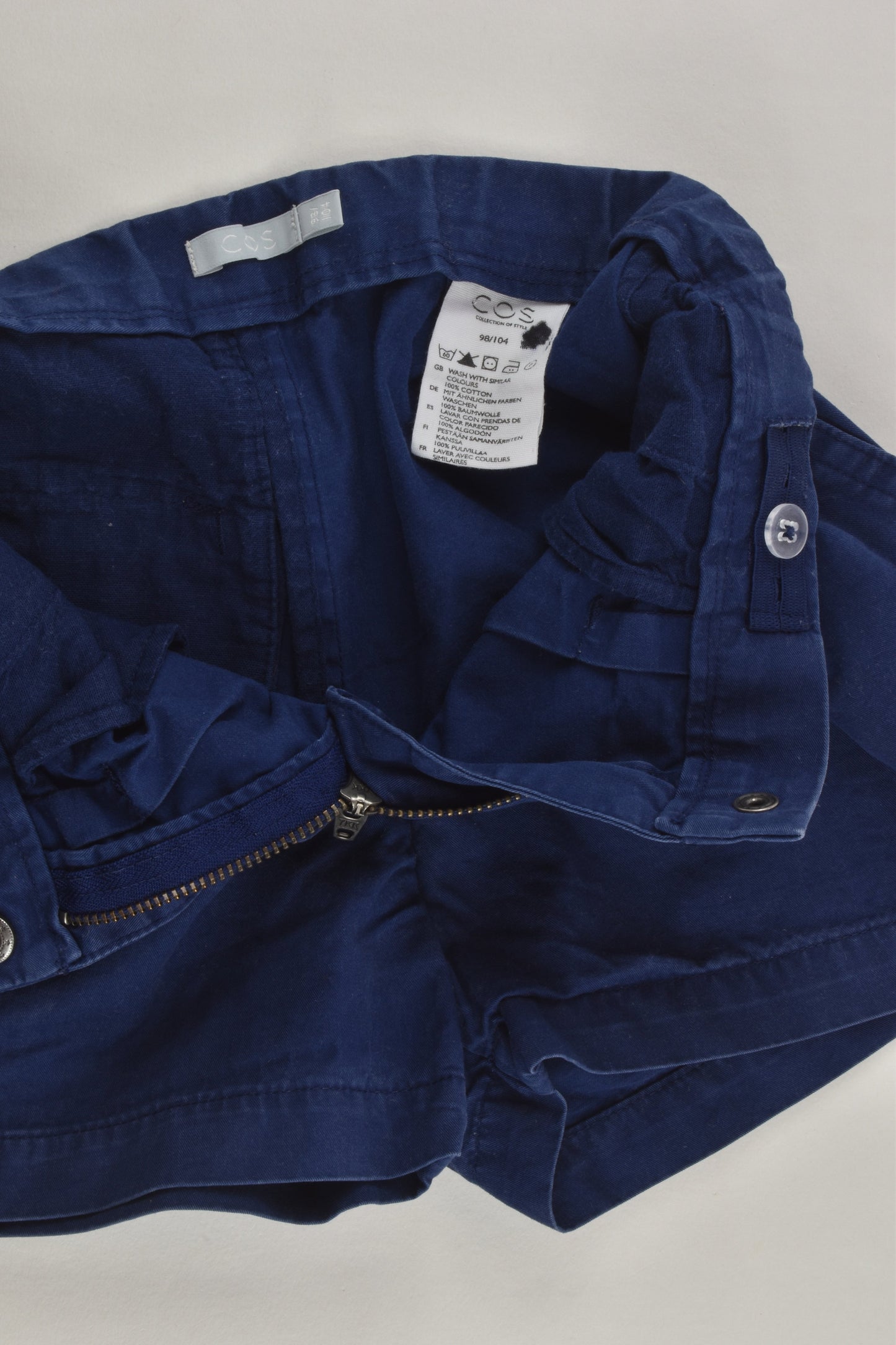 Cos Size 3-4 (98/104 cm) Shorts