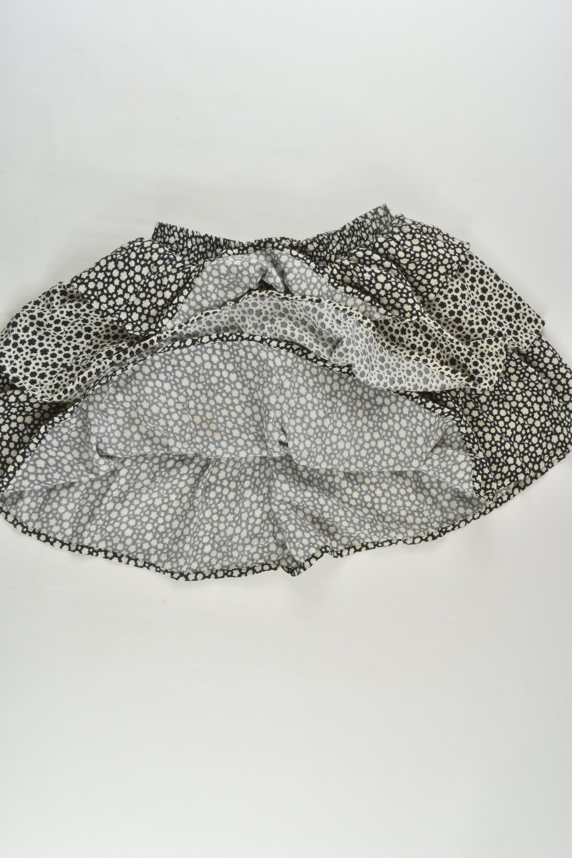 Cotton On Kids Size 3 Floral Ruffle Skirt