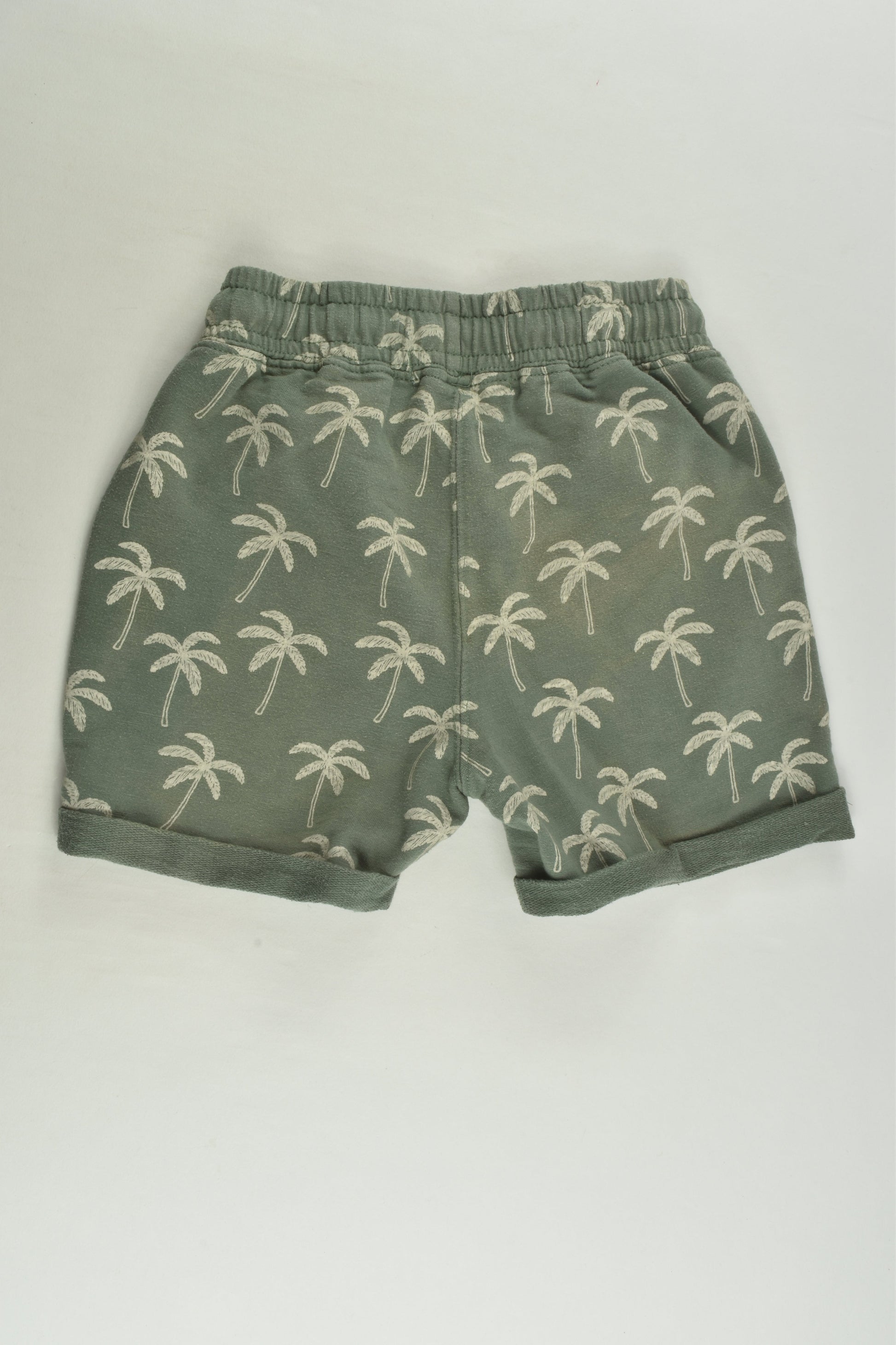 Cotton On Kids Size 4 Palm Shorts