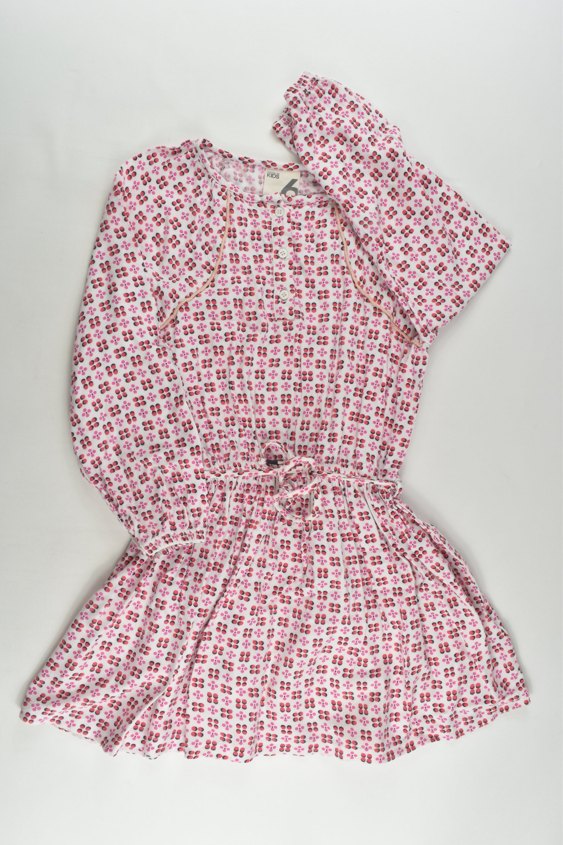 Cotton On Kids Size 6 Retro Flowers Dress