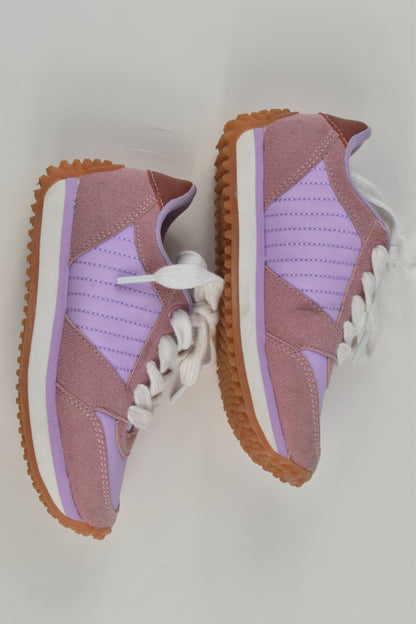 Cotton On Kids Size 9 Shoes
