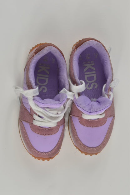 Cotton On Kids Size 9 Shoes