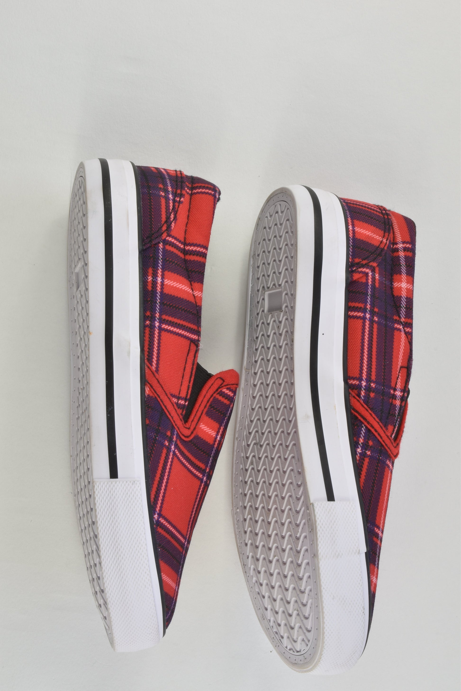 Cotton On Kids Size UK 12 Checked Slip On Shoes
