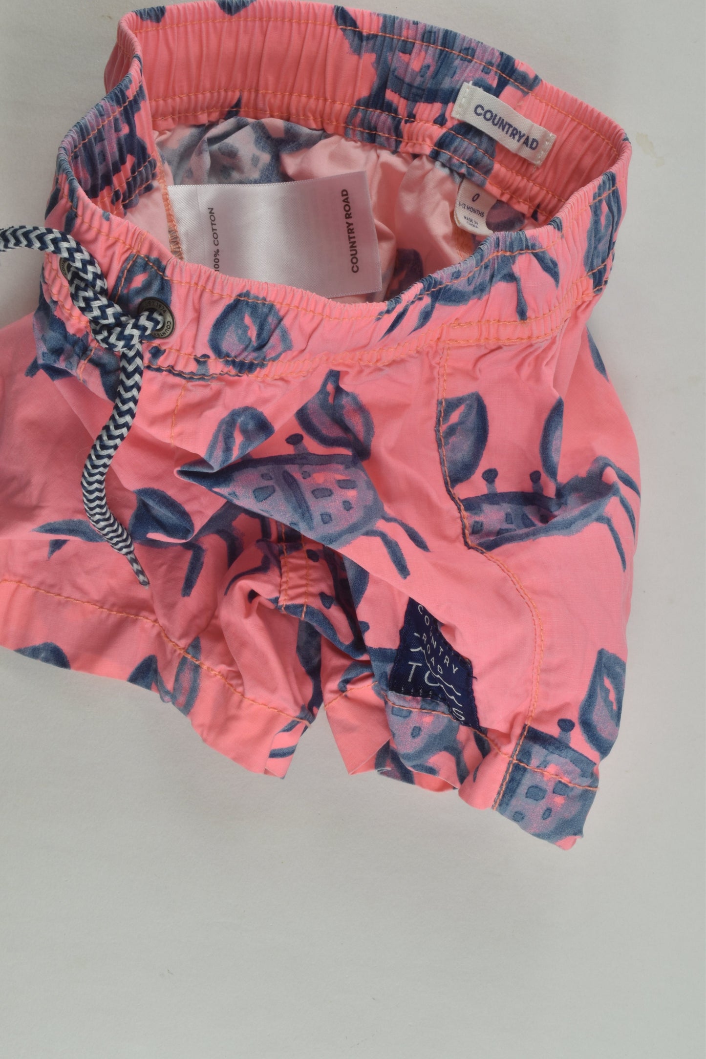 Country Road Size 0 Crab Board Shorts