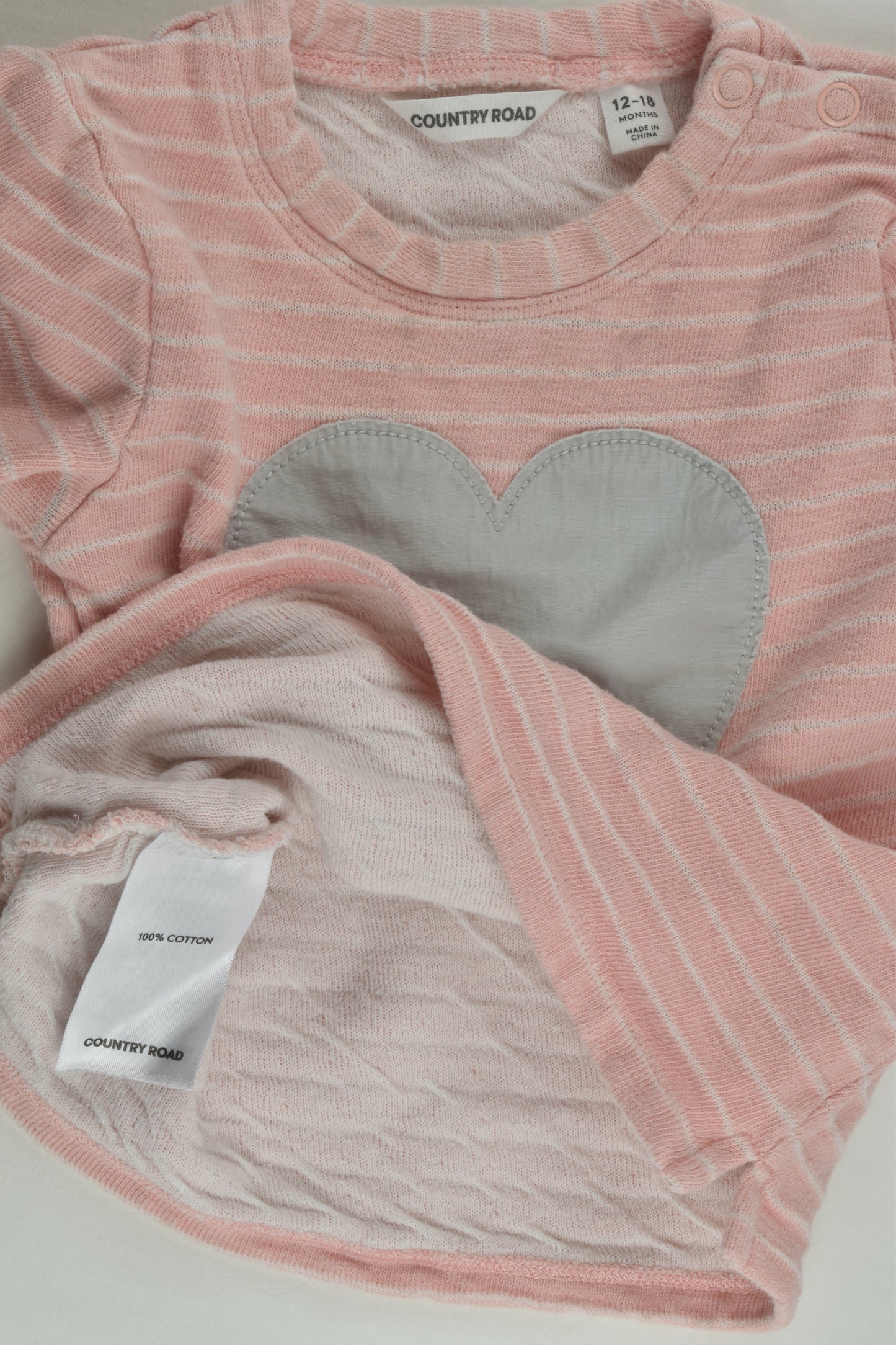 Country Road Size 1 Sweater