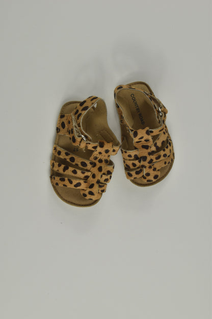 Country Road Size EU 17 Soft Sole Sandals