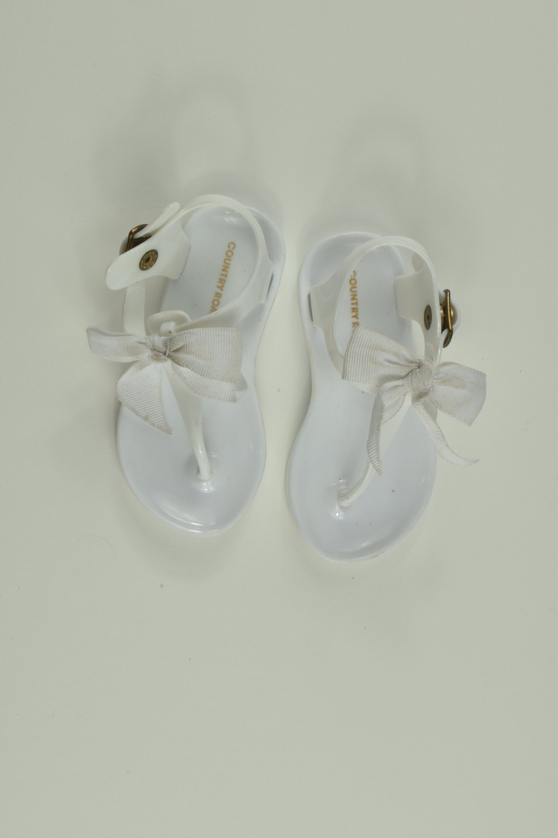 Country Road Size EU 20 Sandals