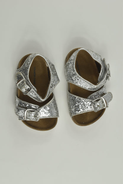 Country Road Size EU 20 Sandals