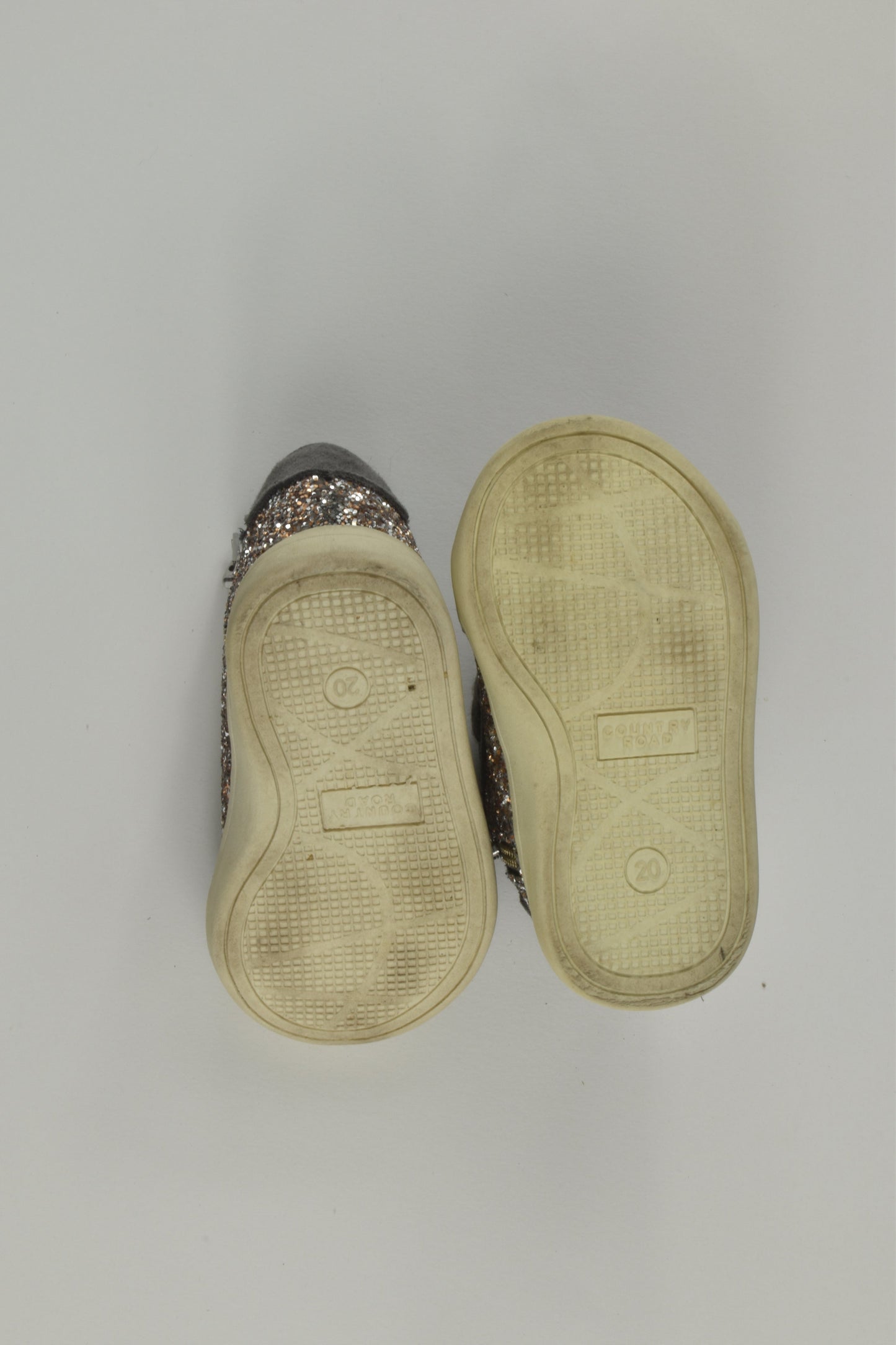 Country Road Size EU 20 Shoes