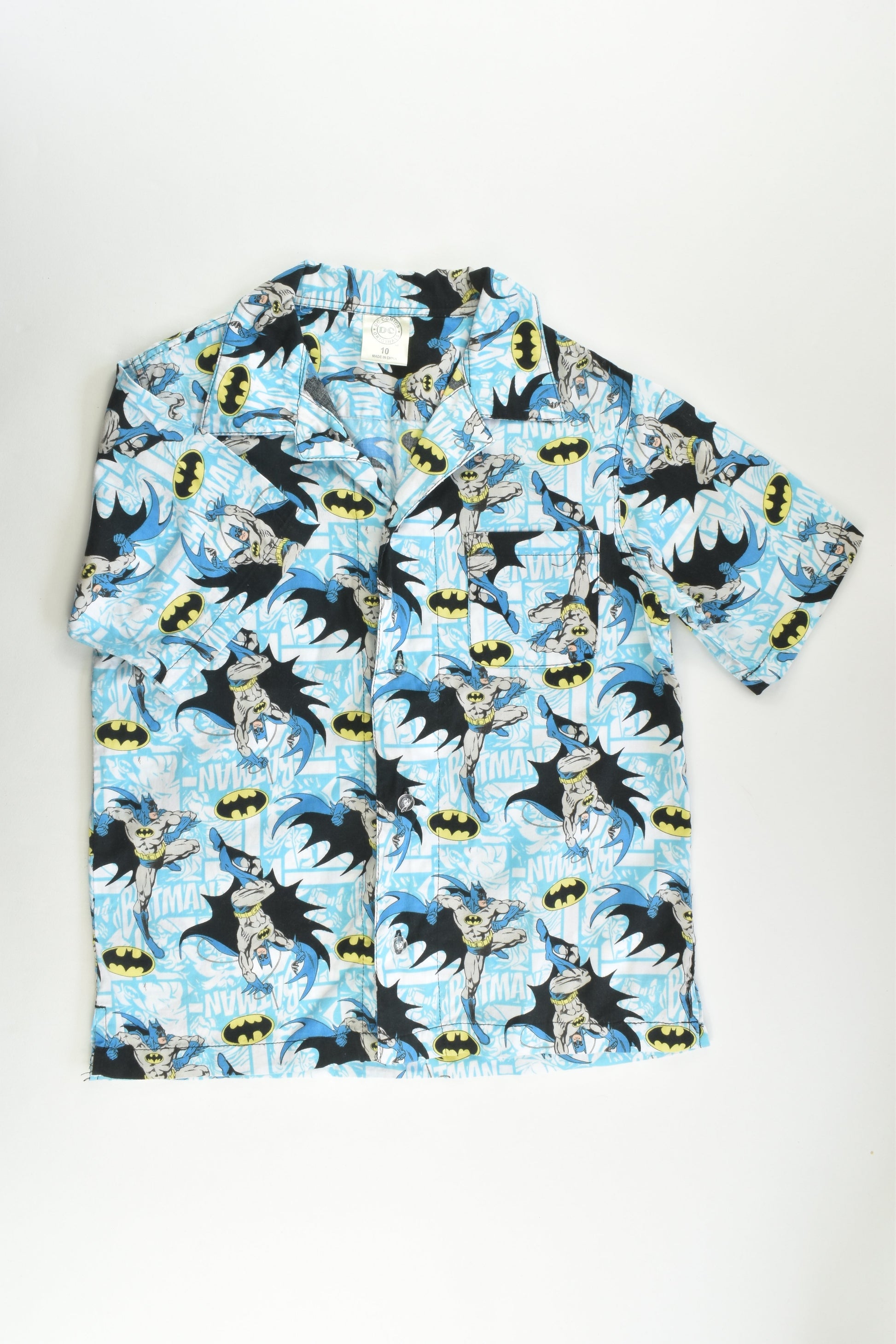 DC Comics Original Size 10 Batman Shirt