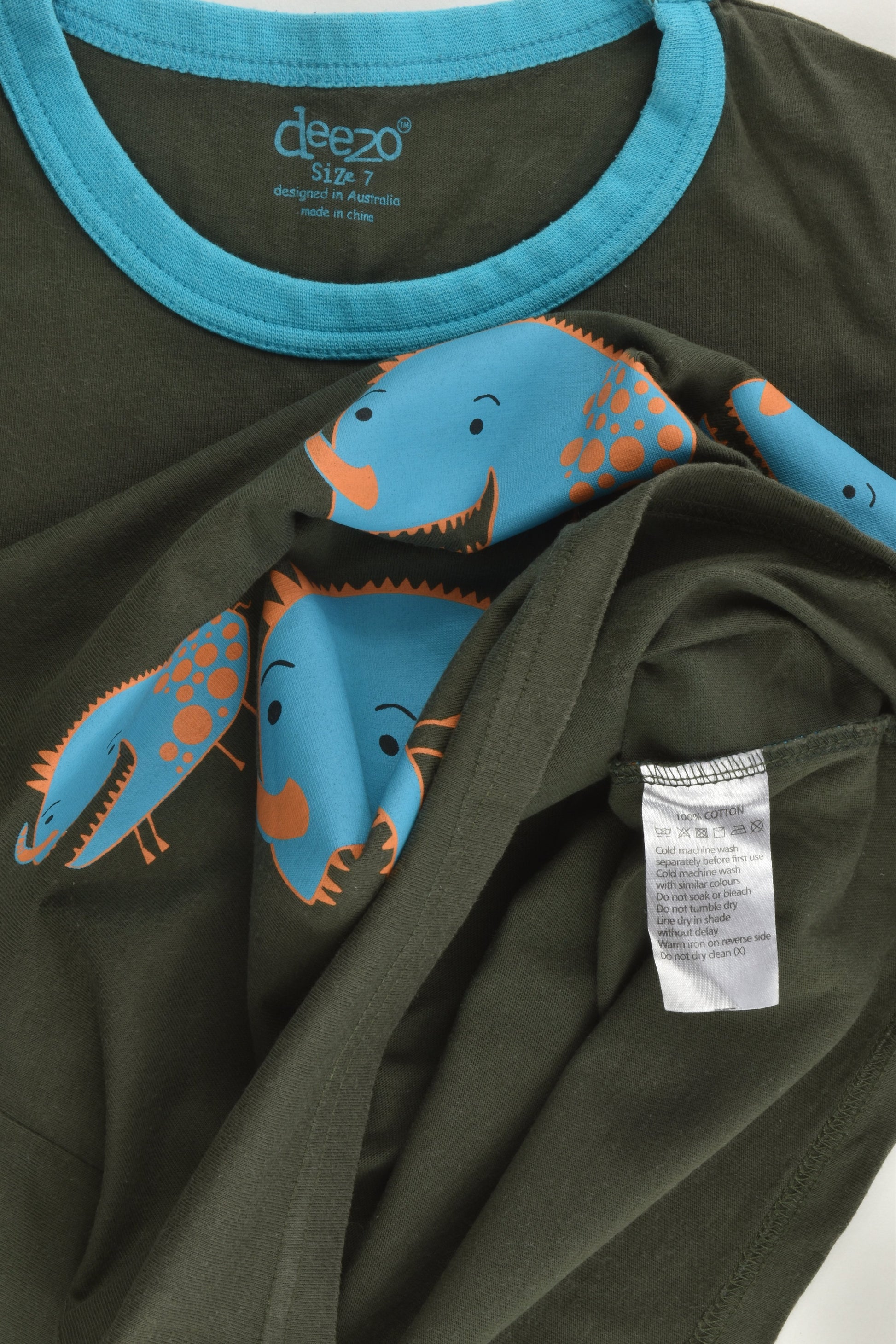 Deezo Size 7 T-shirt
