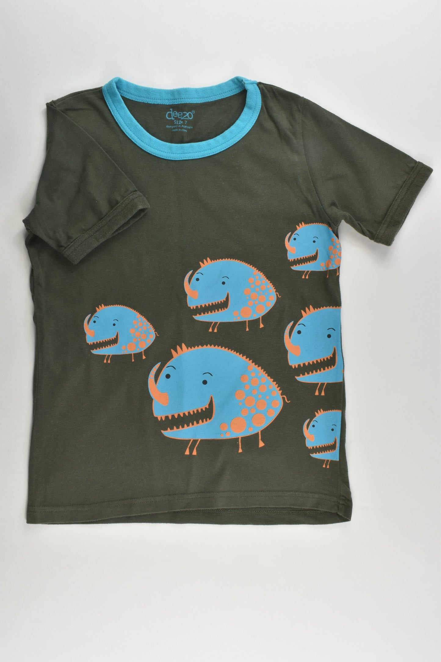 Deezo Size 7 T-shirt