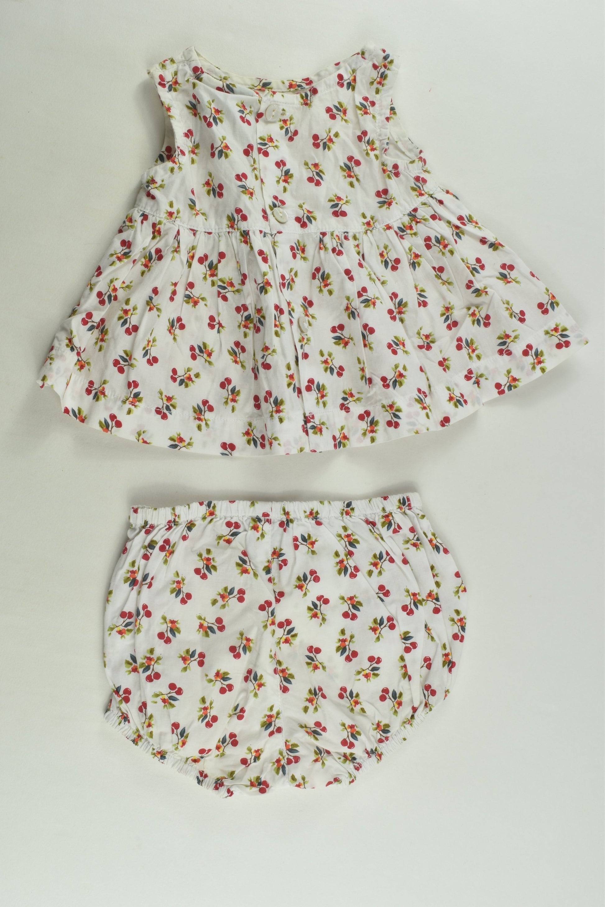 Fred Bare Size 000 Outfit