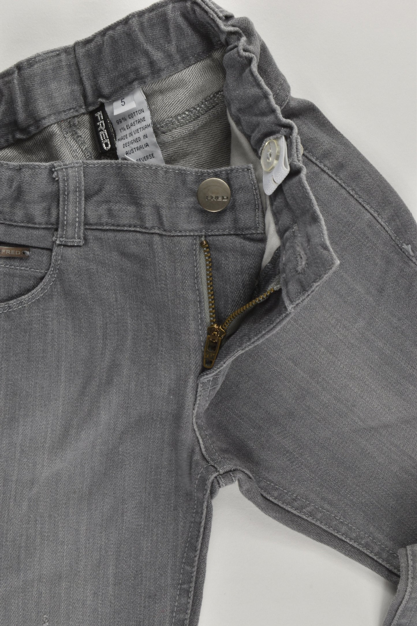 Fred Bare Size 5 Stretchy Denim Pants