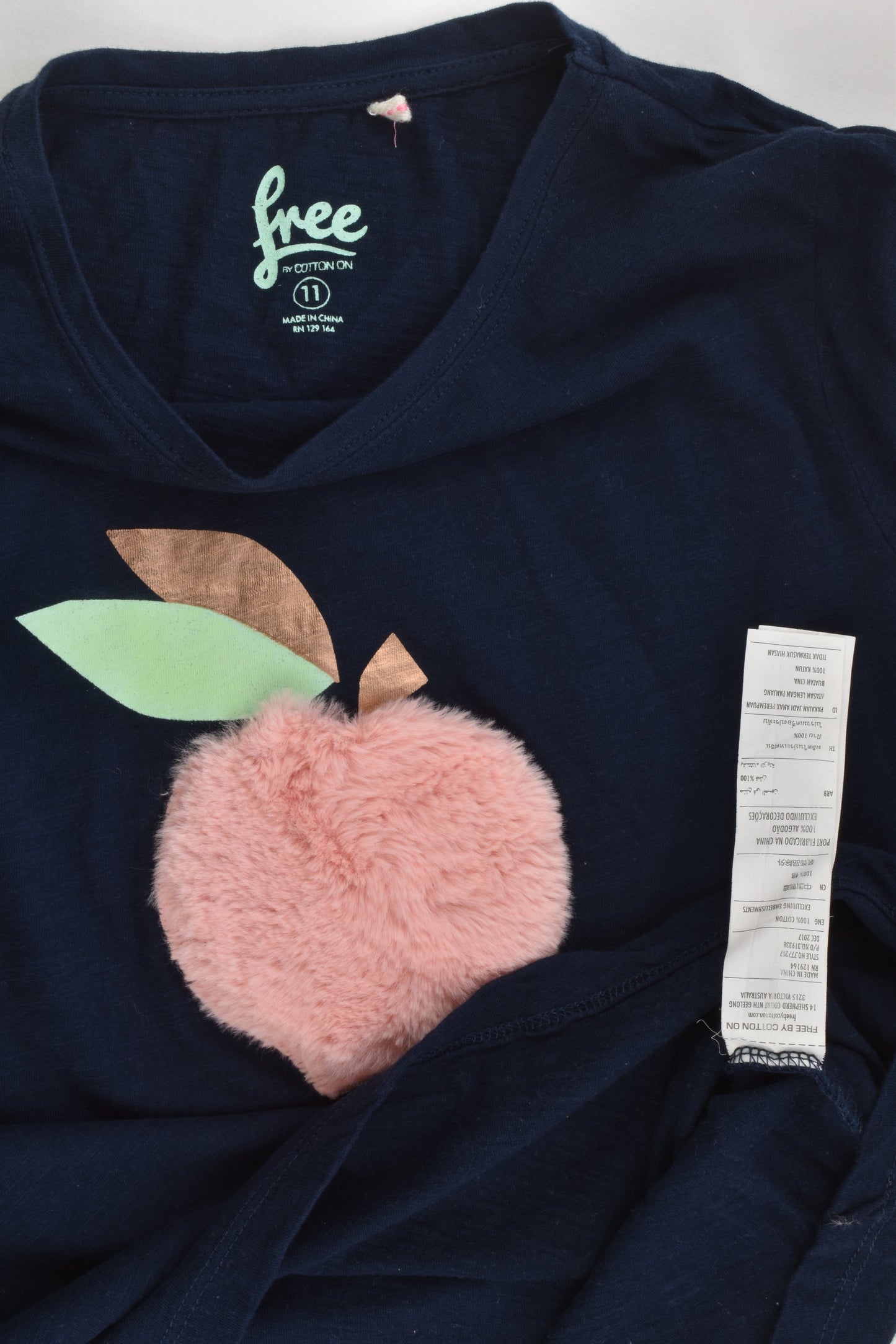 Free by Cotton On Size 11 Fluffy Apple Top