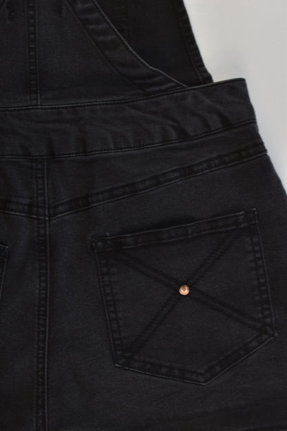 Future.You Size approx 8-10 Soft and Stretchy Denim Short Overalls
