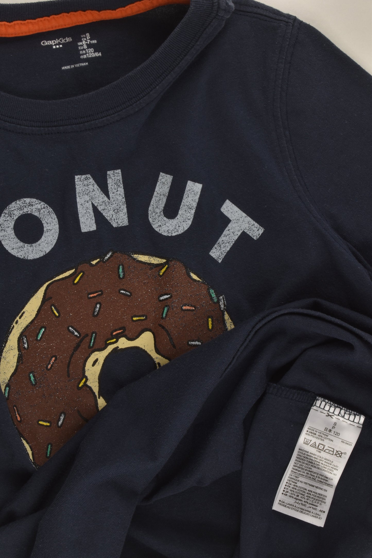Gap Kids Size 6-7 'Donut Panic!' T-shirt