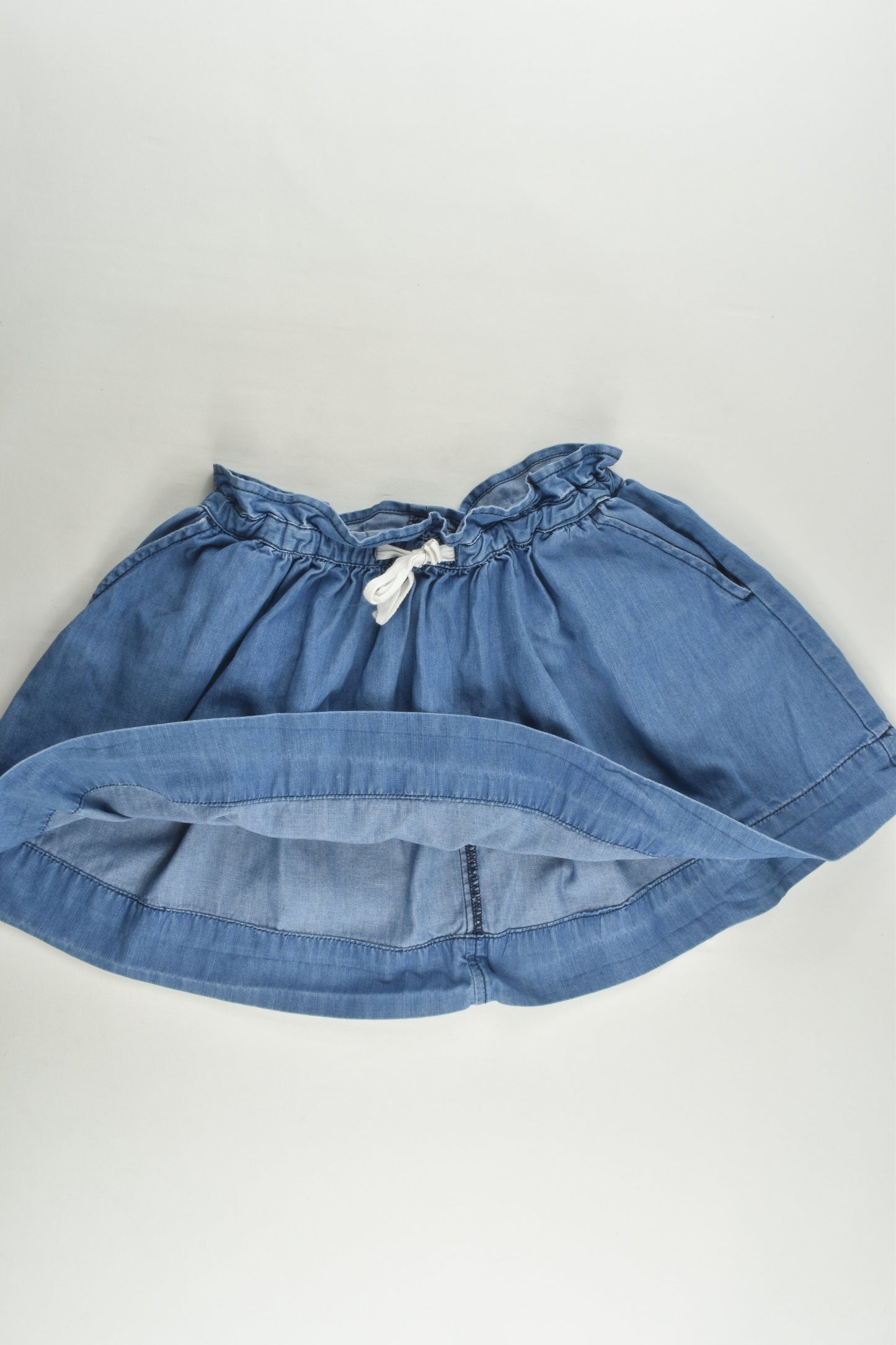 Gap Kids Size 8-9 (M) Denim Skirt