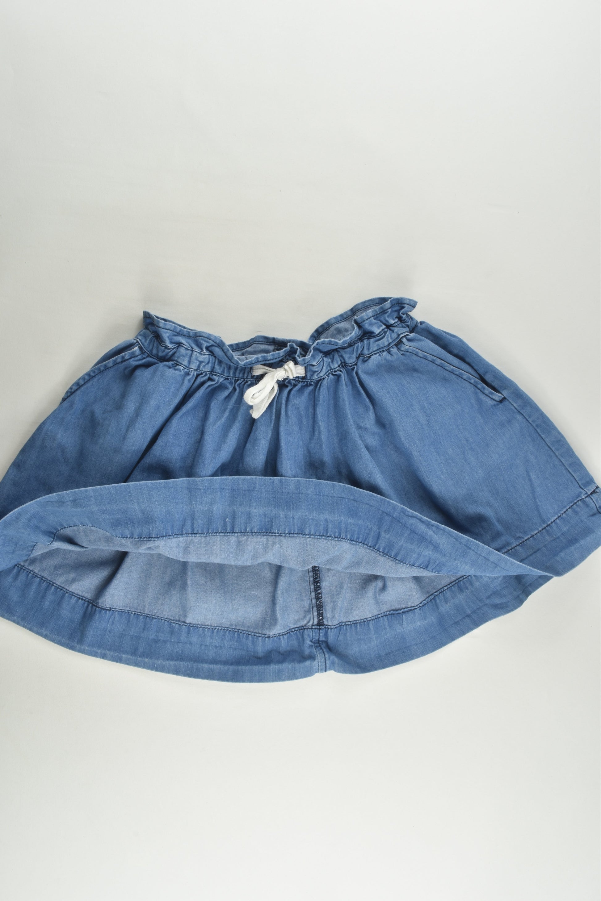 Gap Kids Size 8-9 (M) Denim Skirt