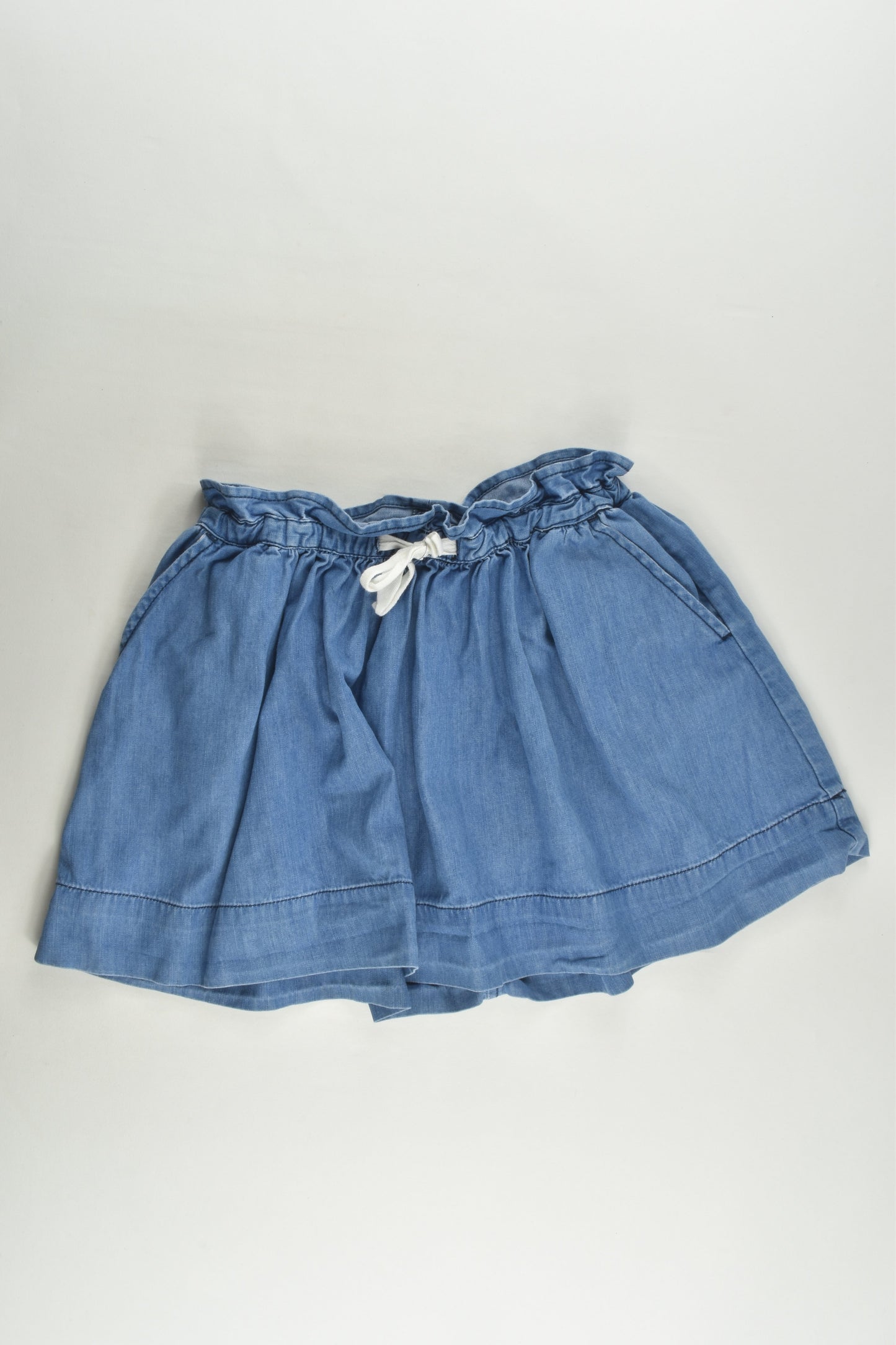 Gap Kids Size 8-9 (M) Denim Skirt