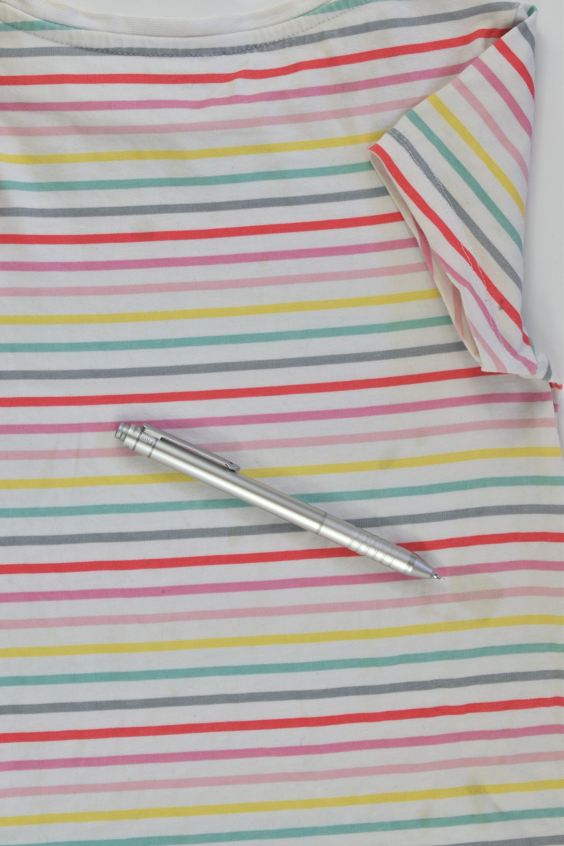 George Size 4-5 Rainbow Stripes T-shirt