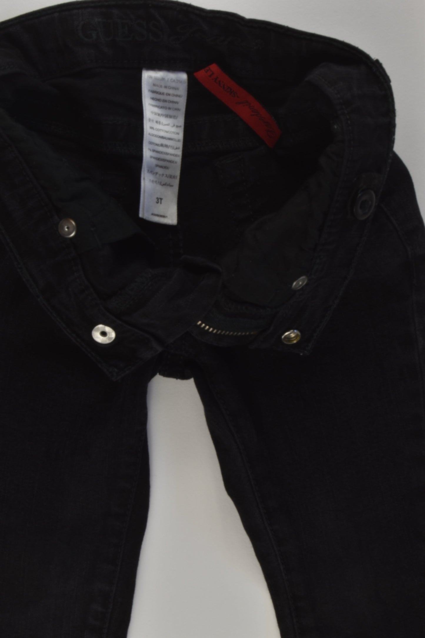 Guess Size 3 Skinny Leg Denim Pants