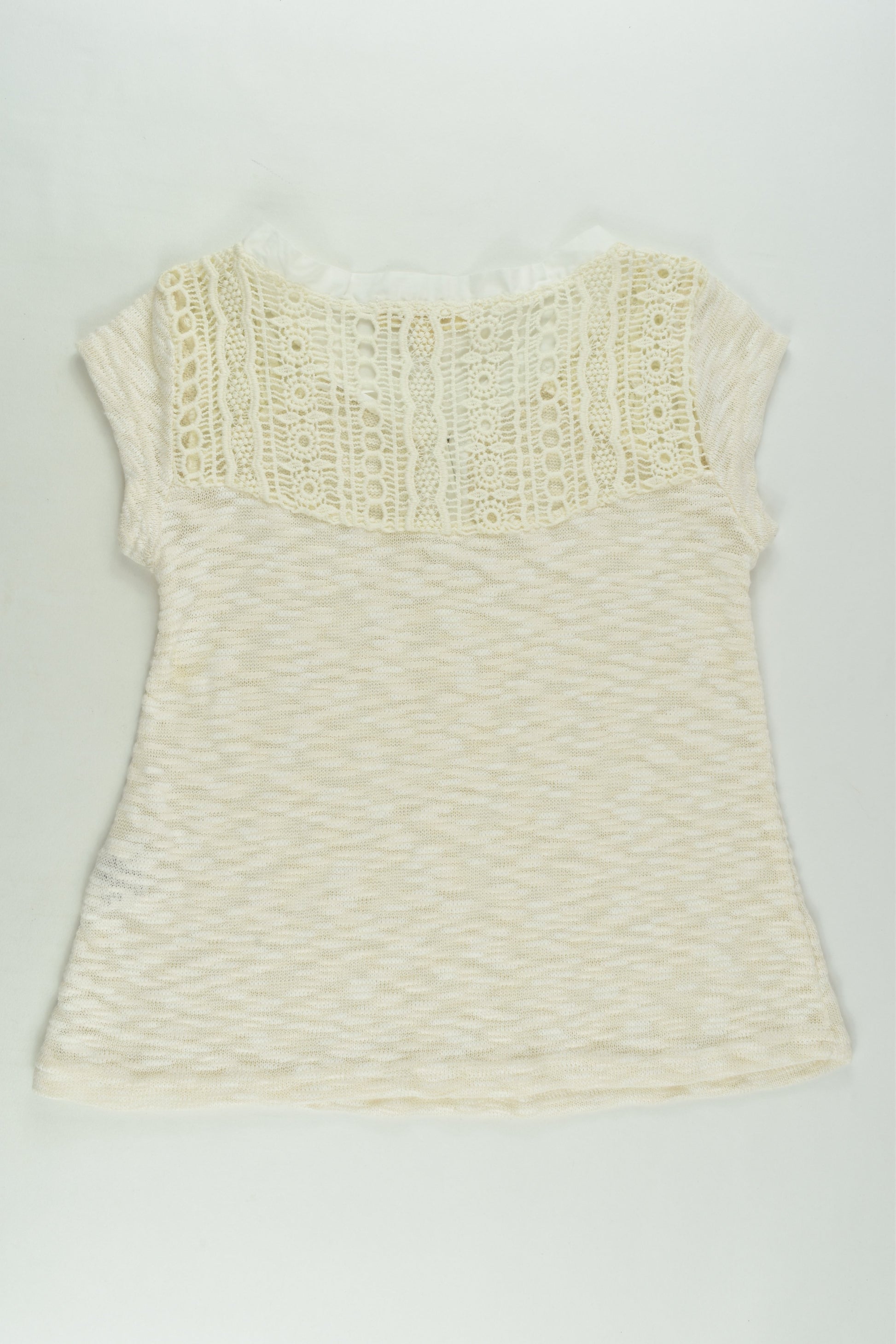 Gum Size 8 Knit T-shirt with Lace Detail