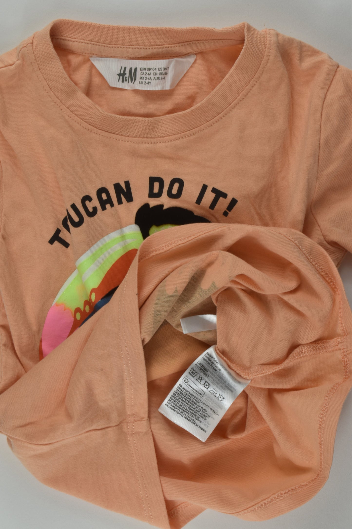 H&M Size 3-4 Toucan T-shirt