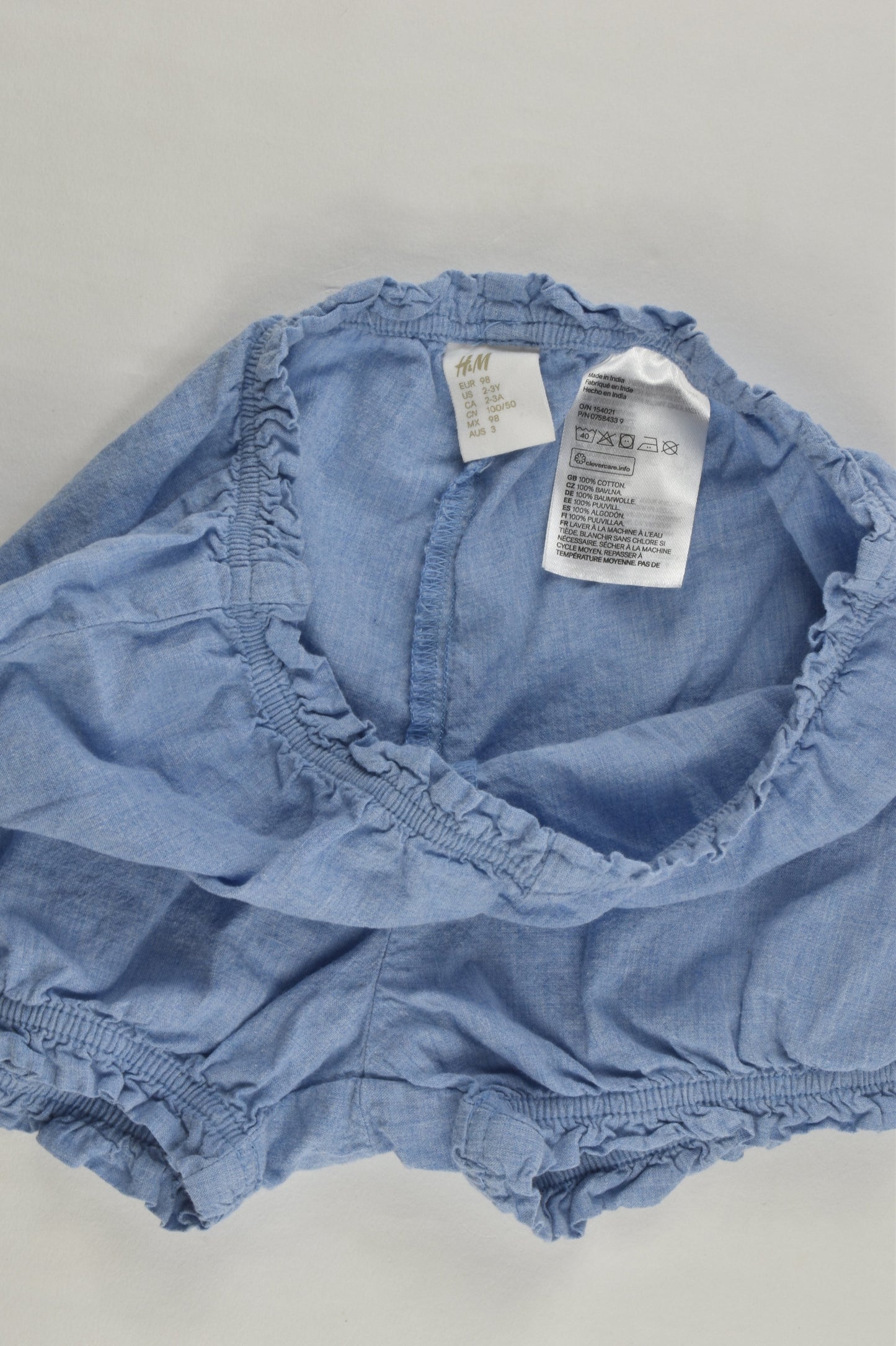H&M Size 3 (98 cm) Lightweight Shorts