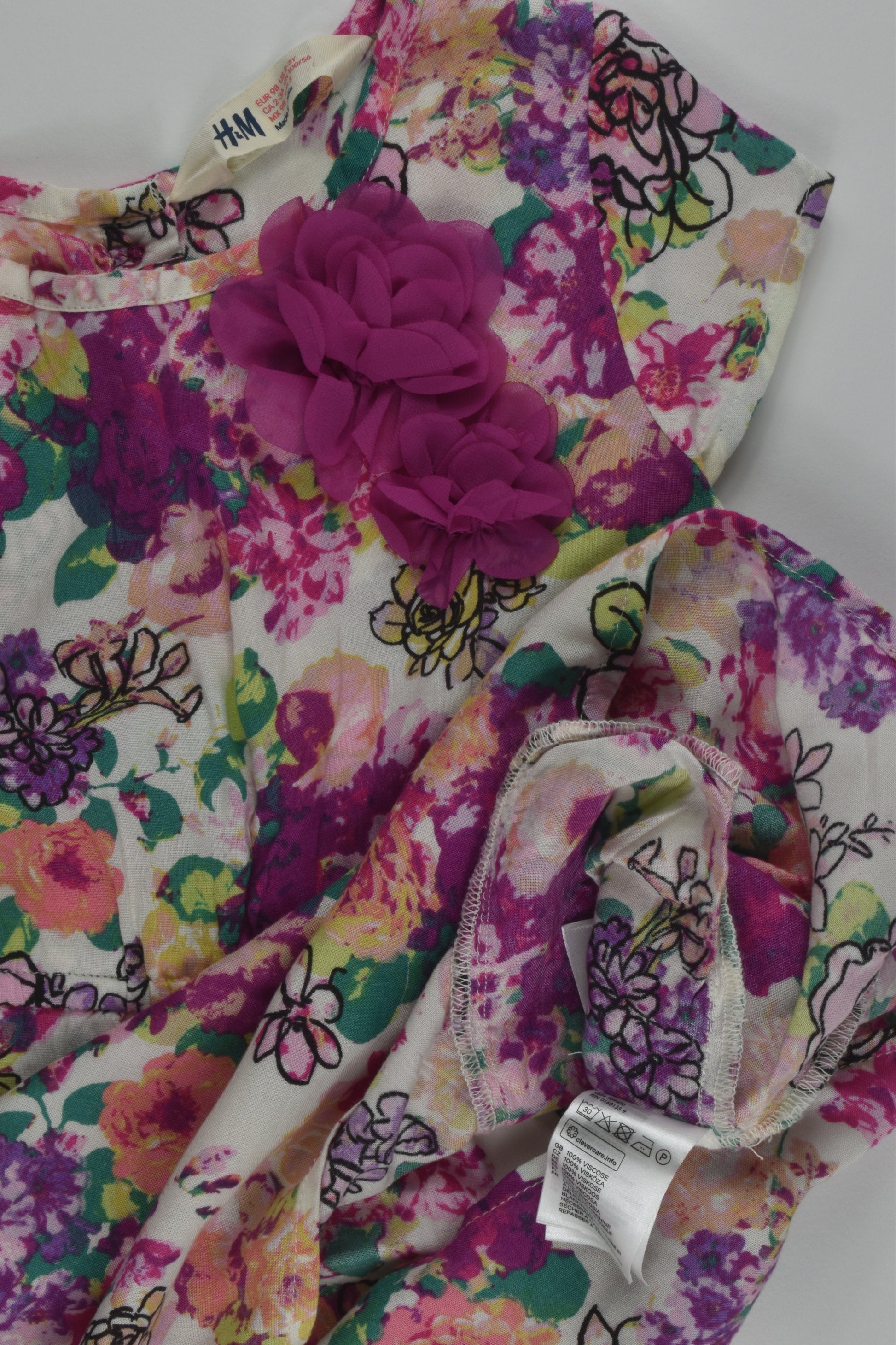 H&M Size 3 Floral Viscose Dress