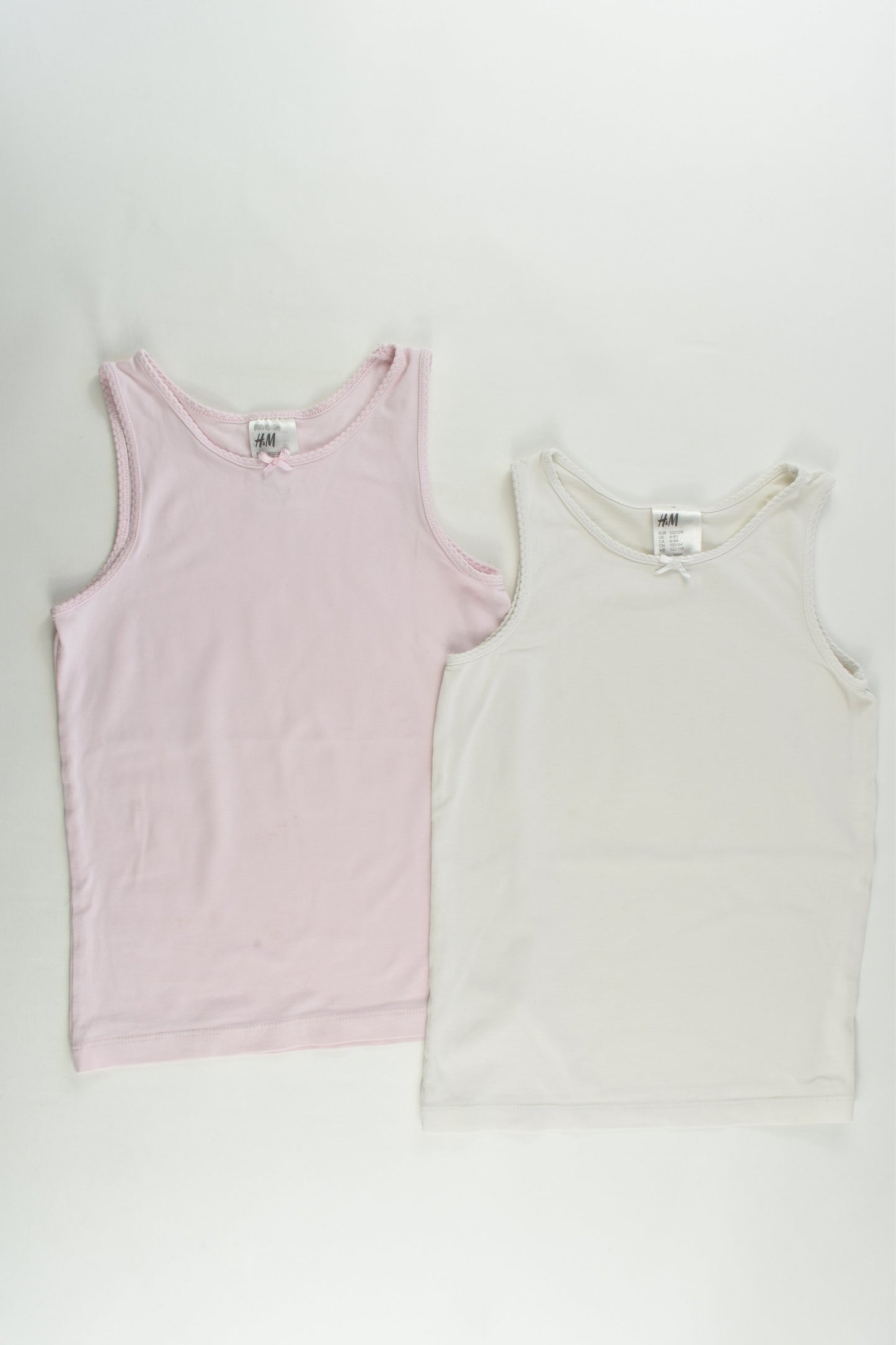 H&M Size 6-8 (122/128 cm) Singlet x2