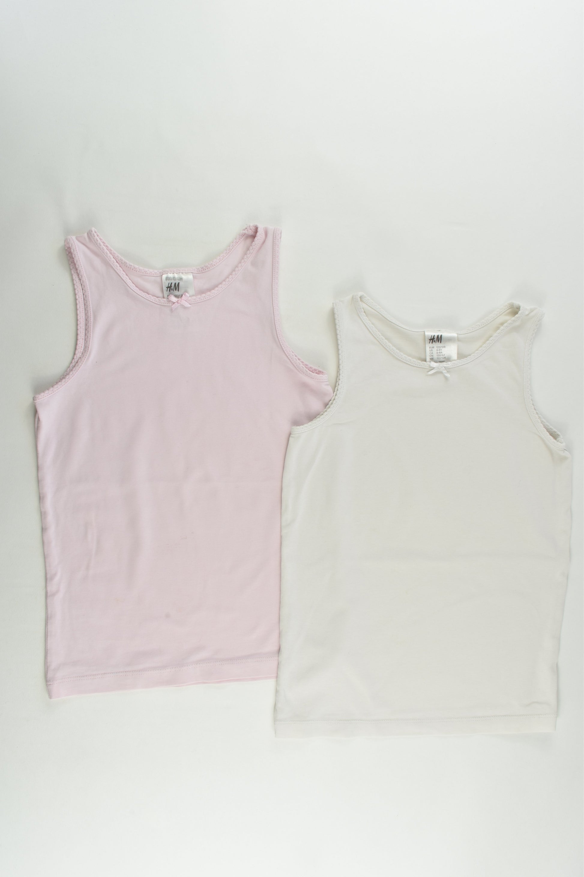 H&M Size 6-8 (122/128 cm) Singlet x2