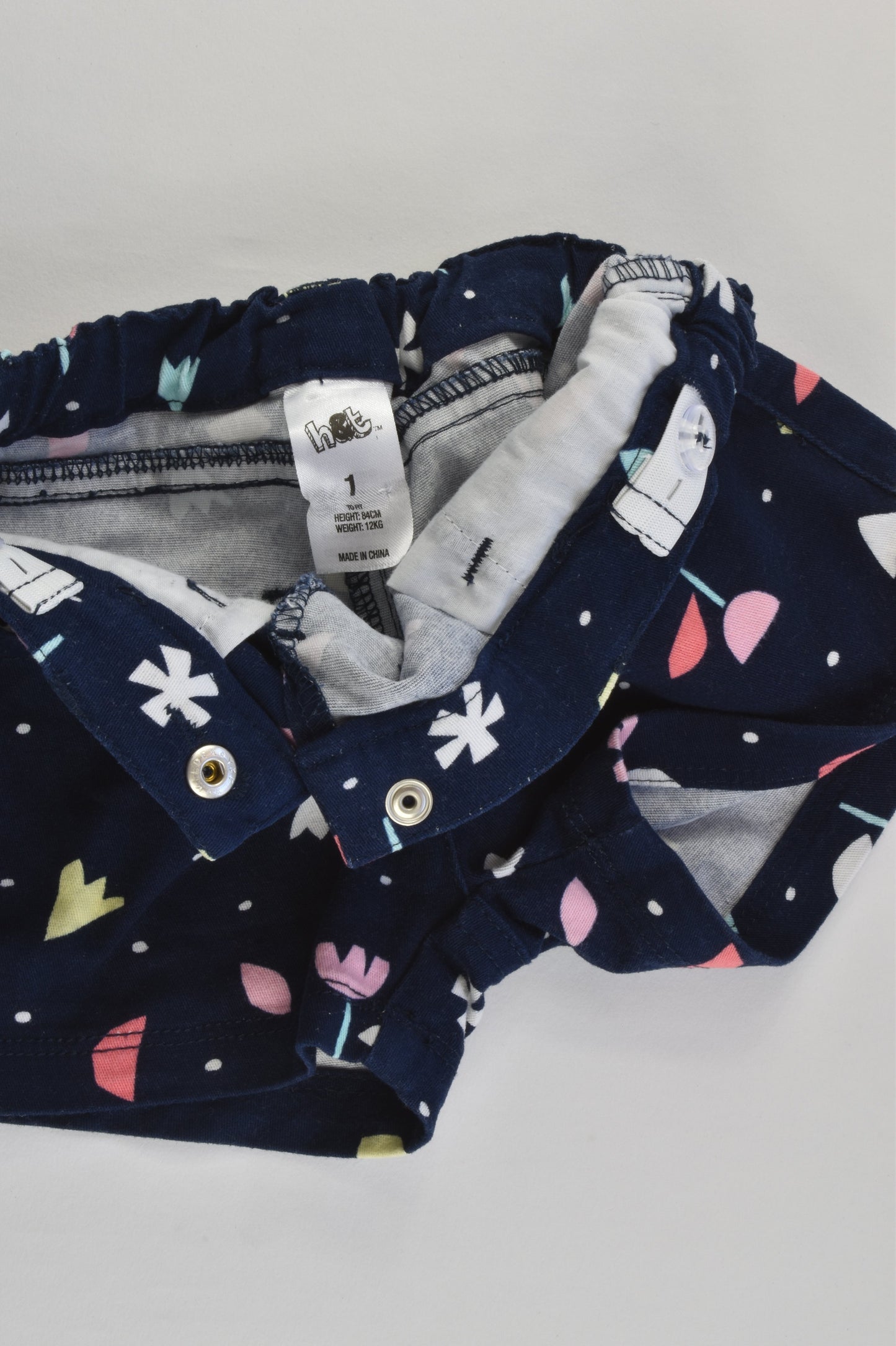 H&T Size 1 Stretchy Floral Shorts