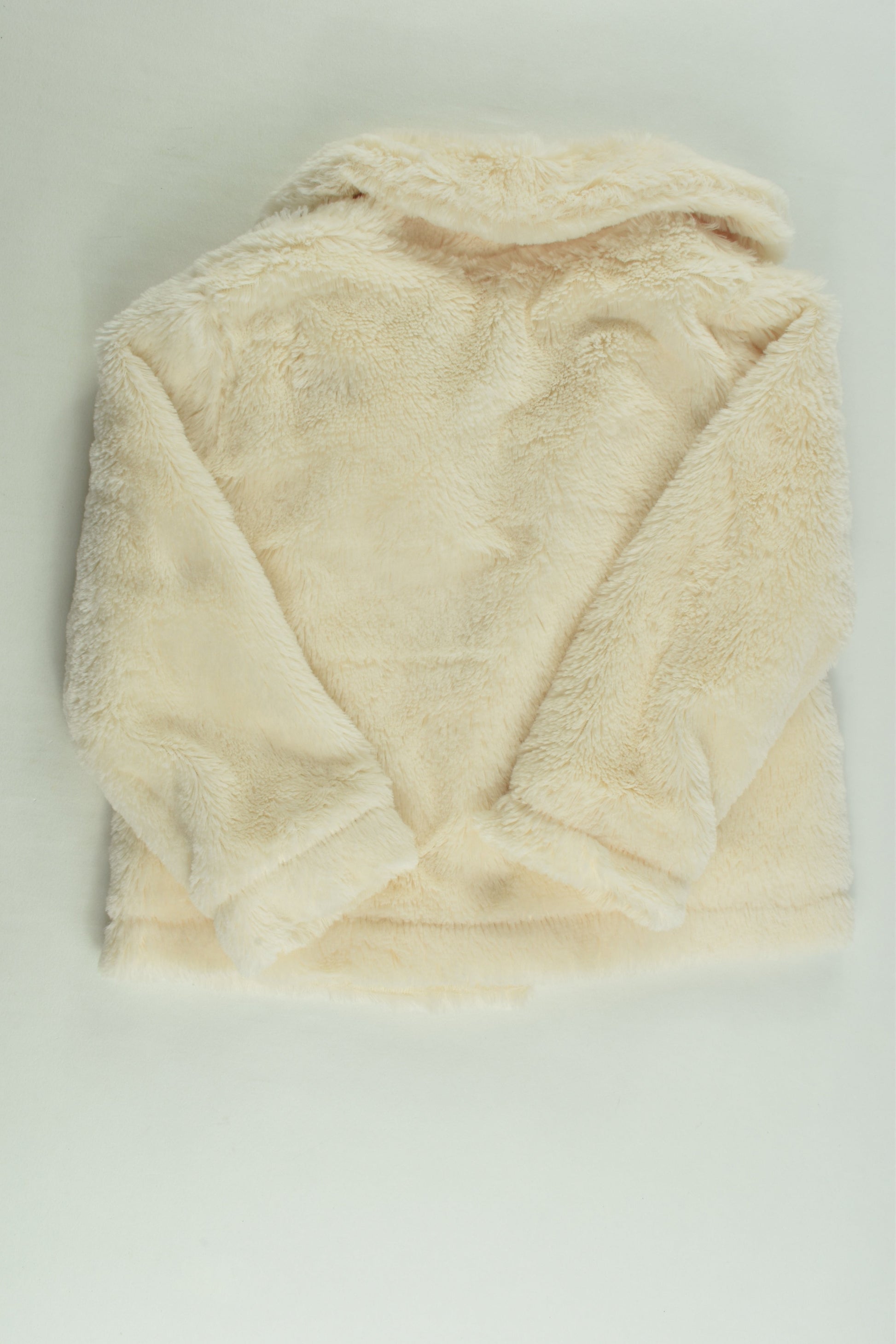 H&T Size 3 Lined Fluffy Jacket