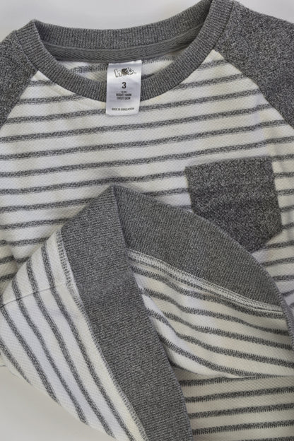 H&T Size 3 Sweater