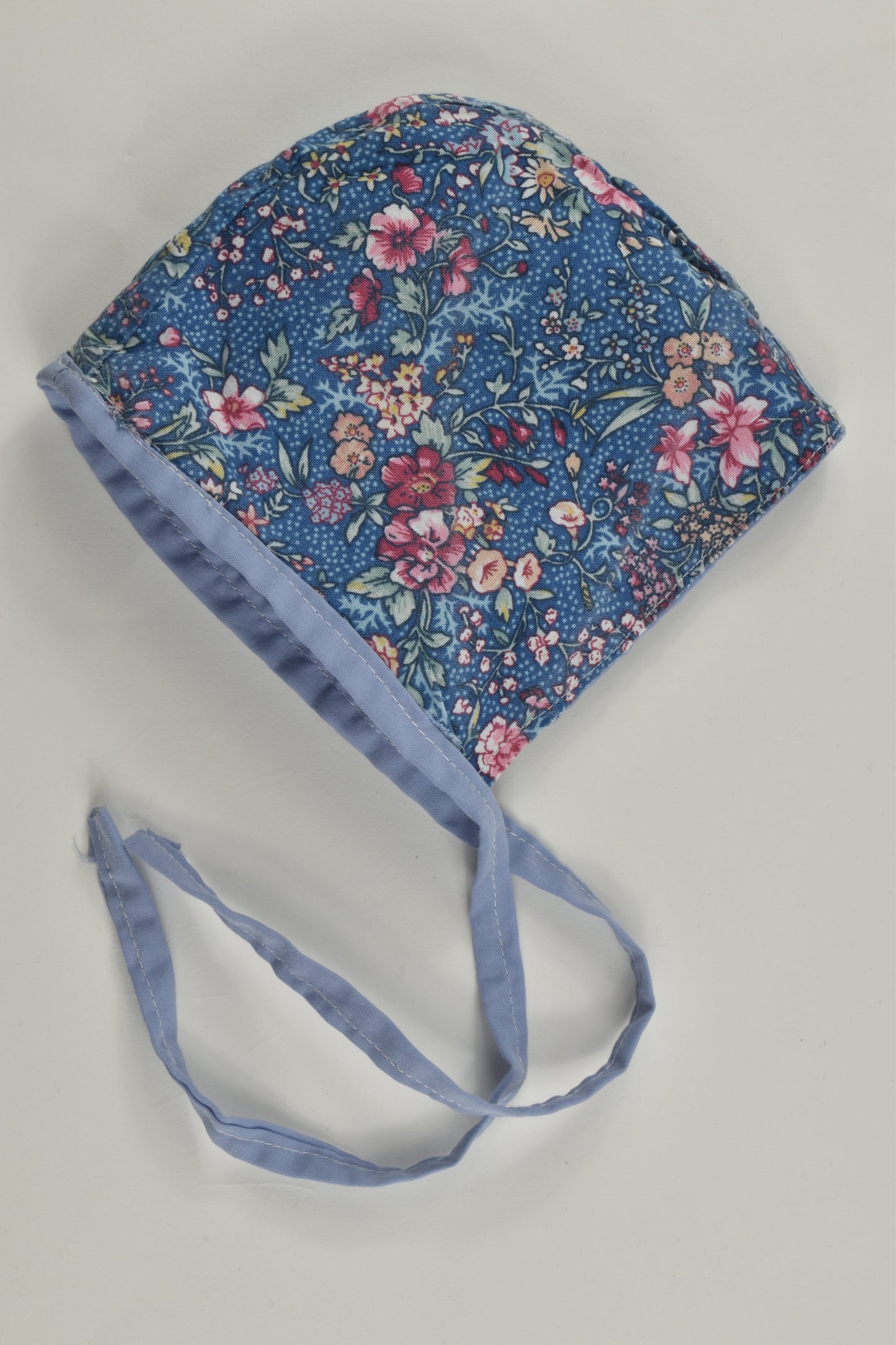 Handmade Size approx 0-6 months Bonnet