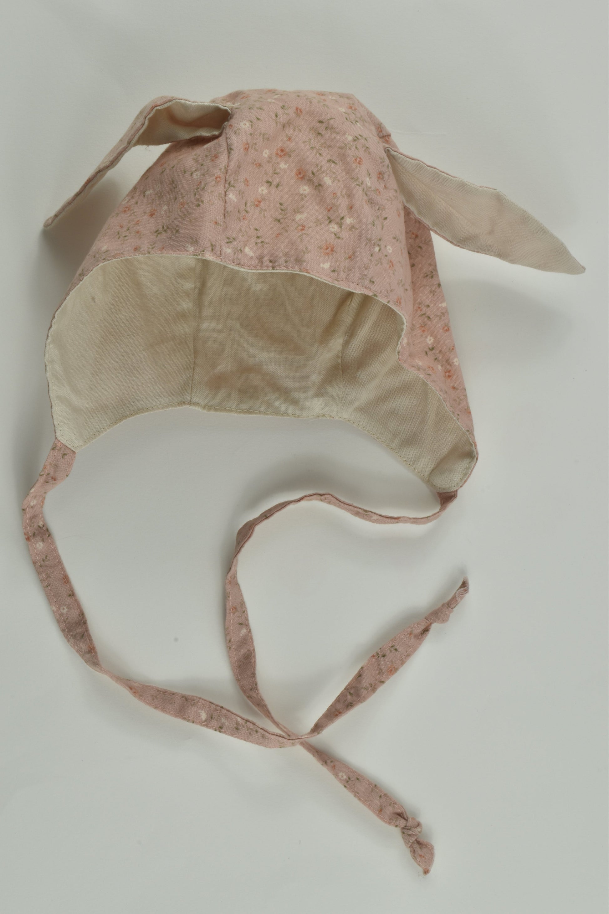 Handmade Size approx 0-6 months Bonnet