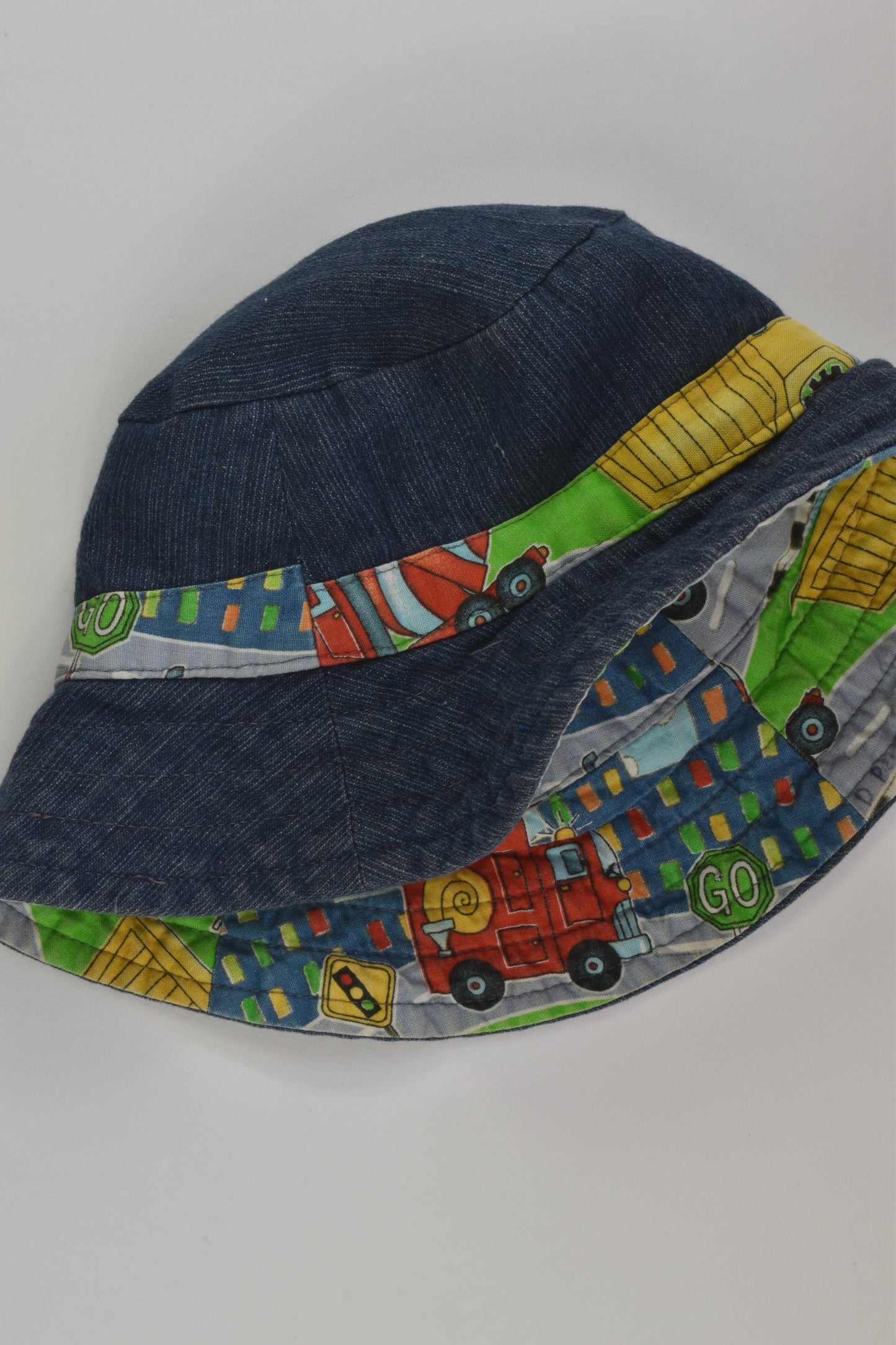 Handmade Size approx 2-5 Reversible Hat