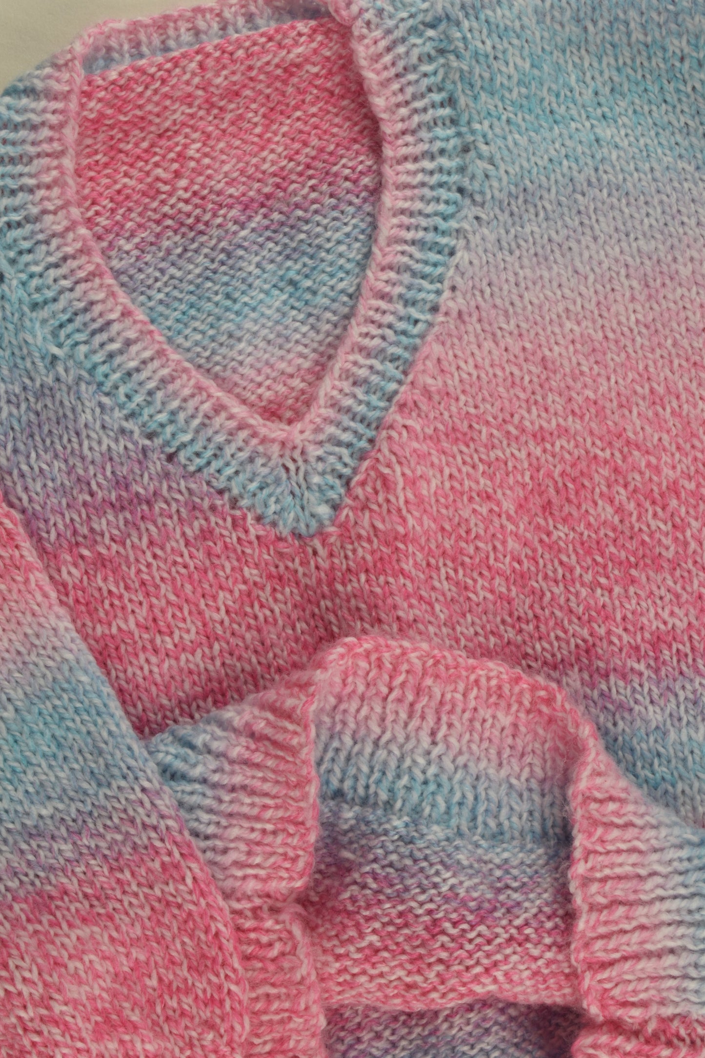 Handmade Size approx 4-5 Knit Jumper