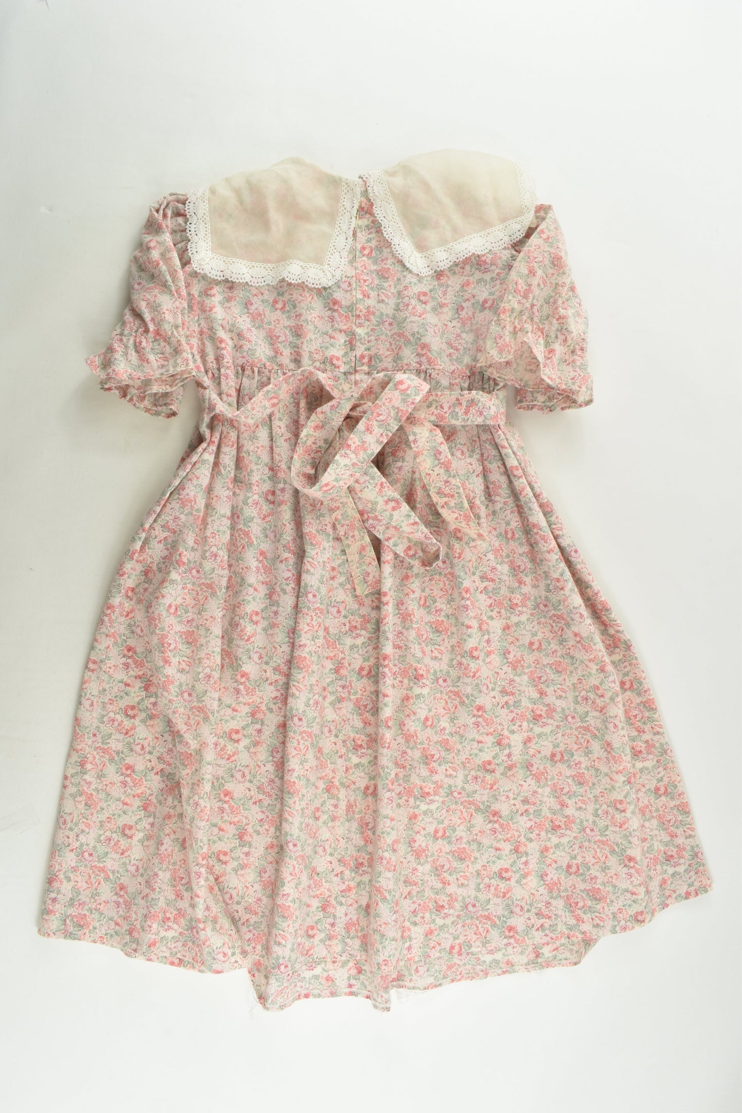 Handmade Size approx 6 Vintage Smocked Dress