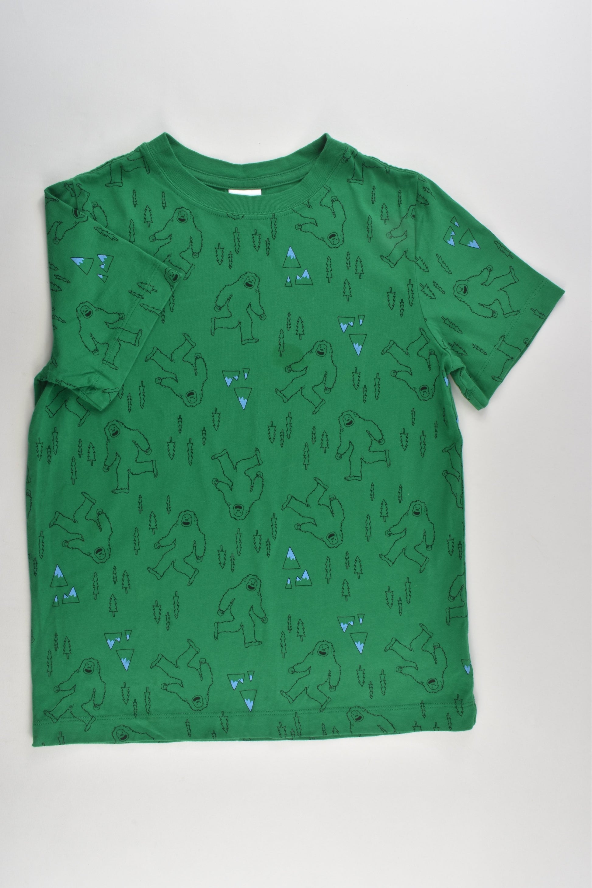 Hanna Andersson Size 8-9 (130 cm, US 8) Snow Monster T-shirt