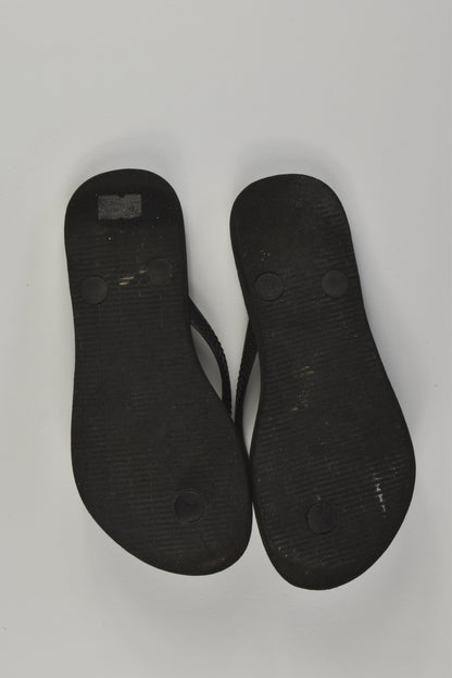 Havaianas Size US 2Y Thongs