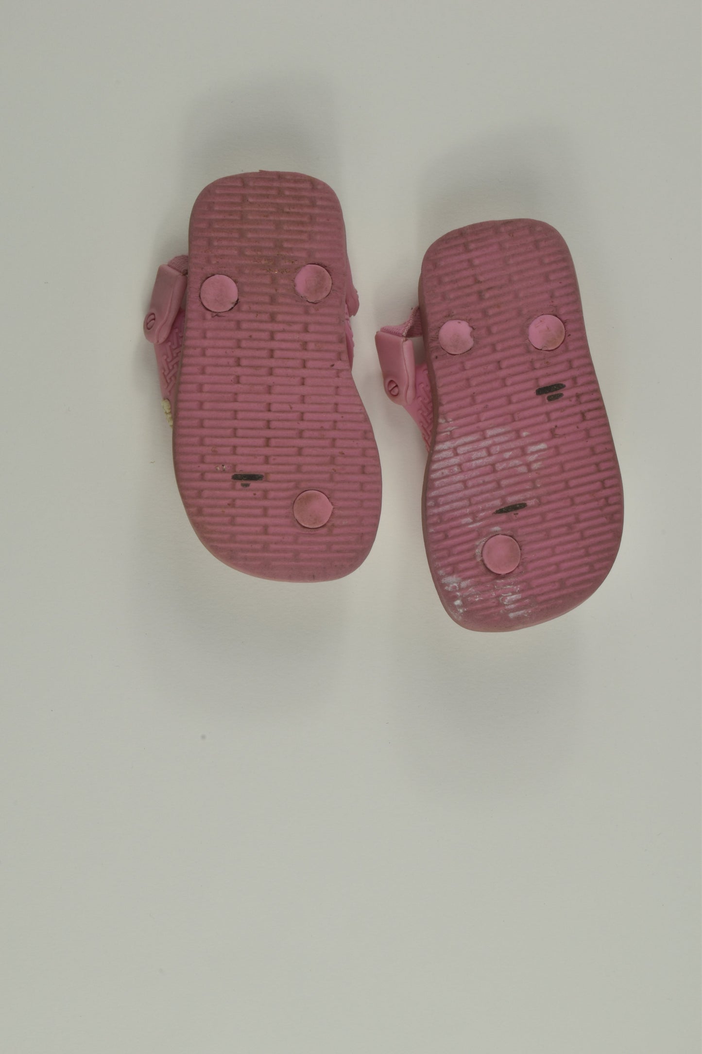 Havaianas Size US 4/4.5 Thongs
