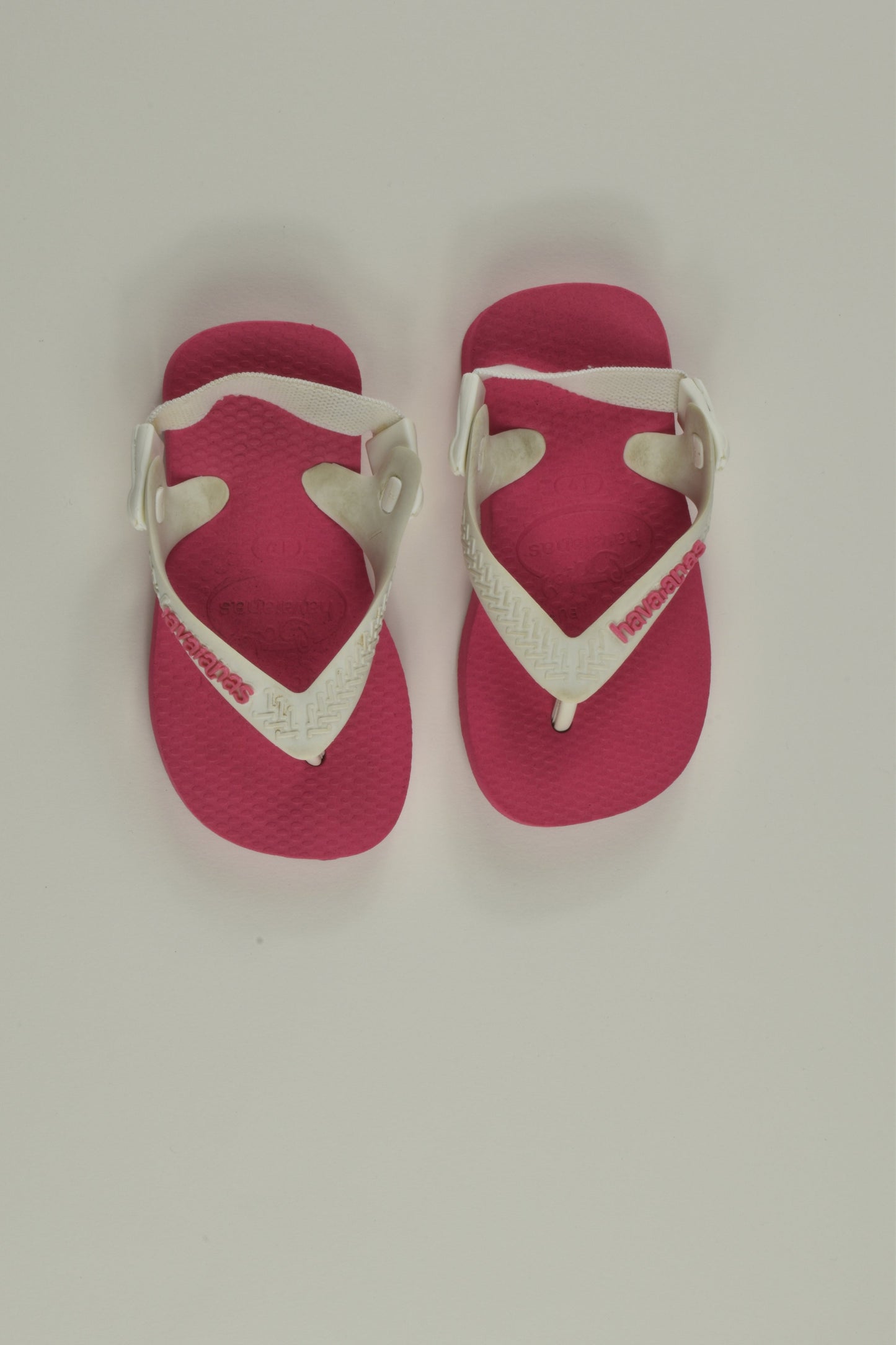 Havaianas Size US 6 Thongs