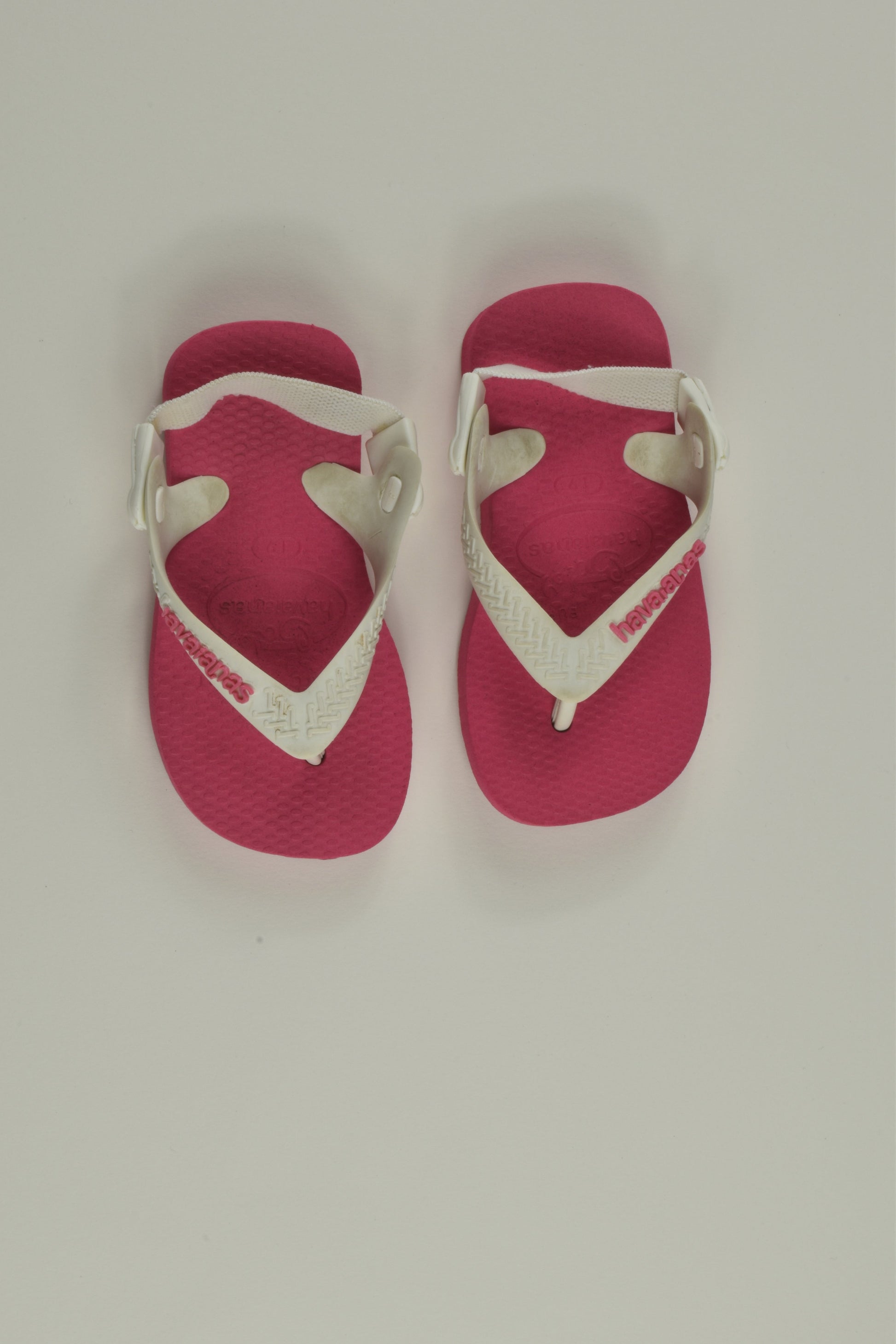 Havaianas Size US 6 Thongs