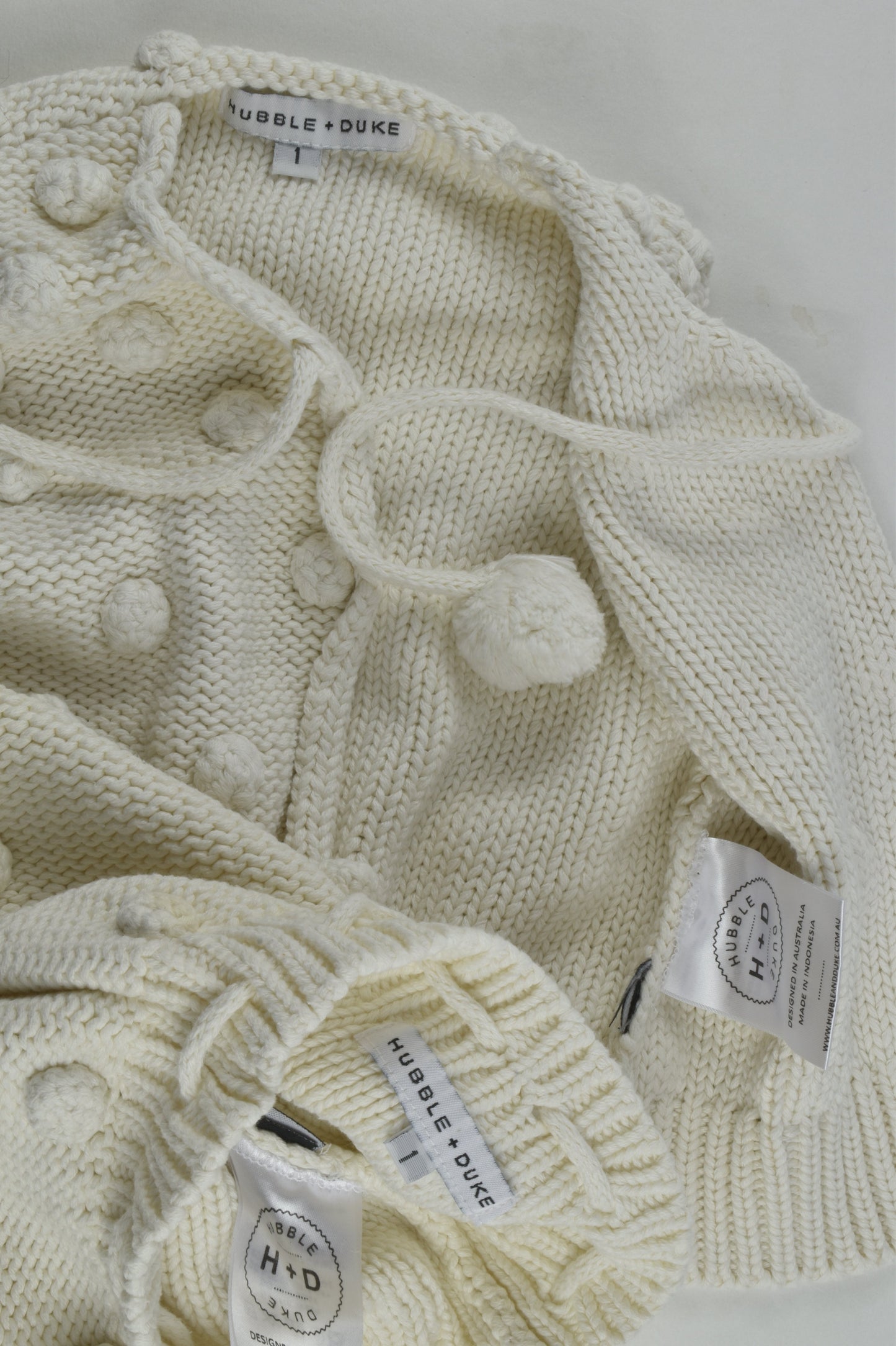 Hubble and Duke Size 1 Knit Outfit